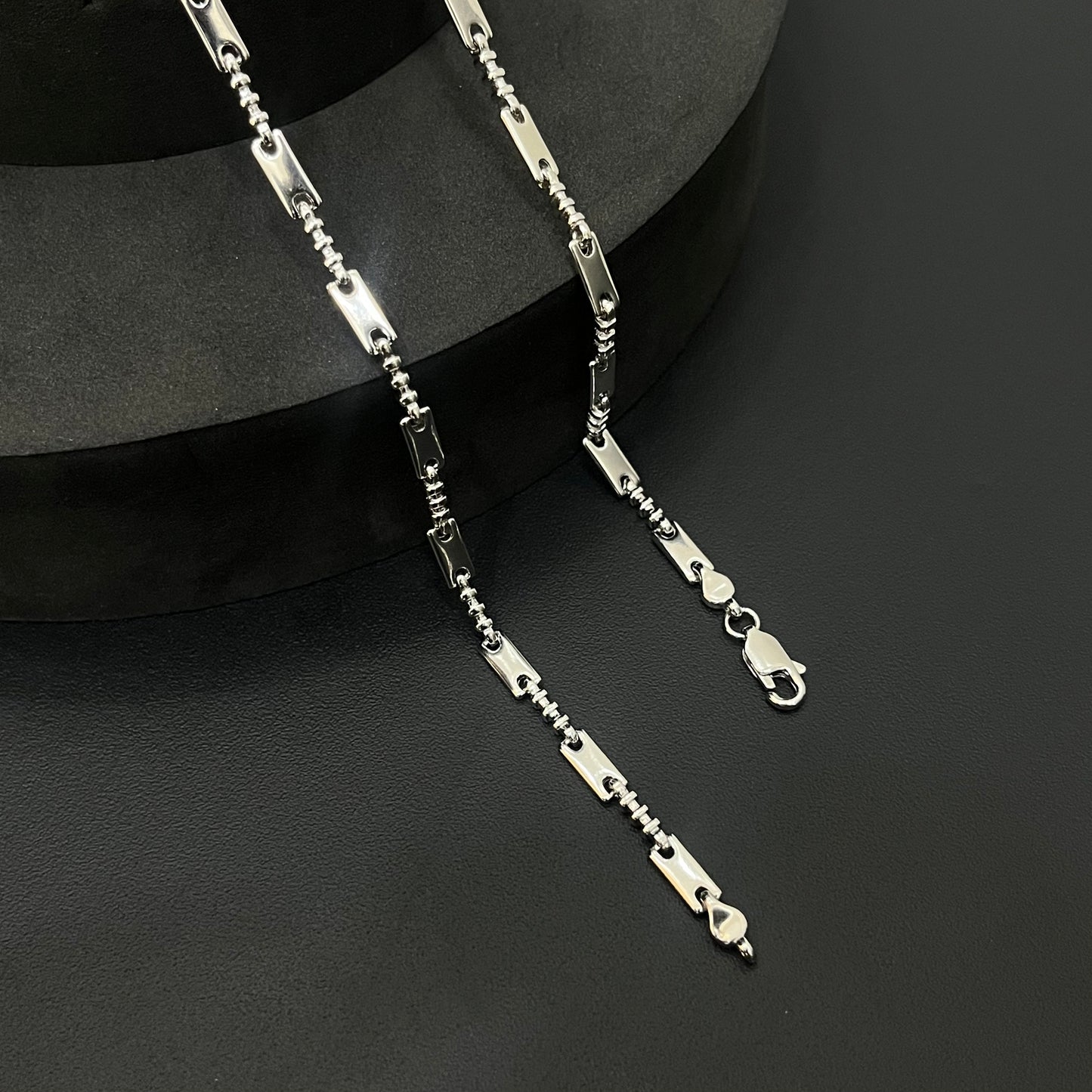 Silver Mens Chain Link Locks