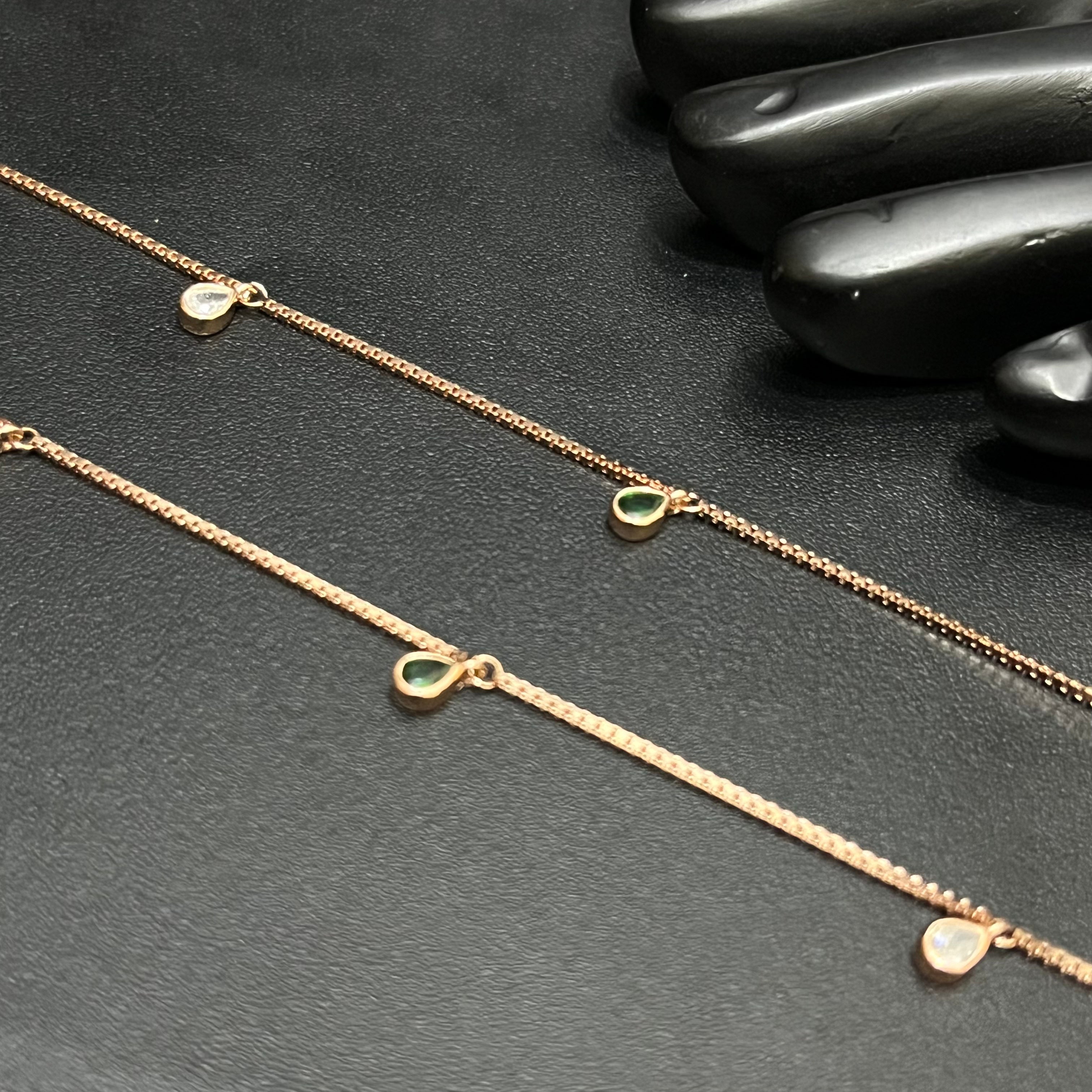 Silver Ladies Anklet Luna Drop & Green Stone 925