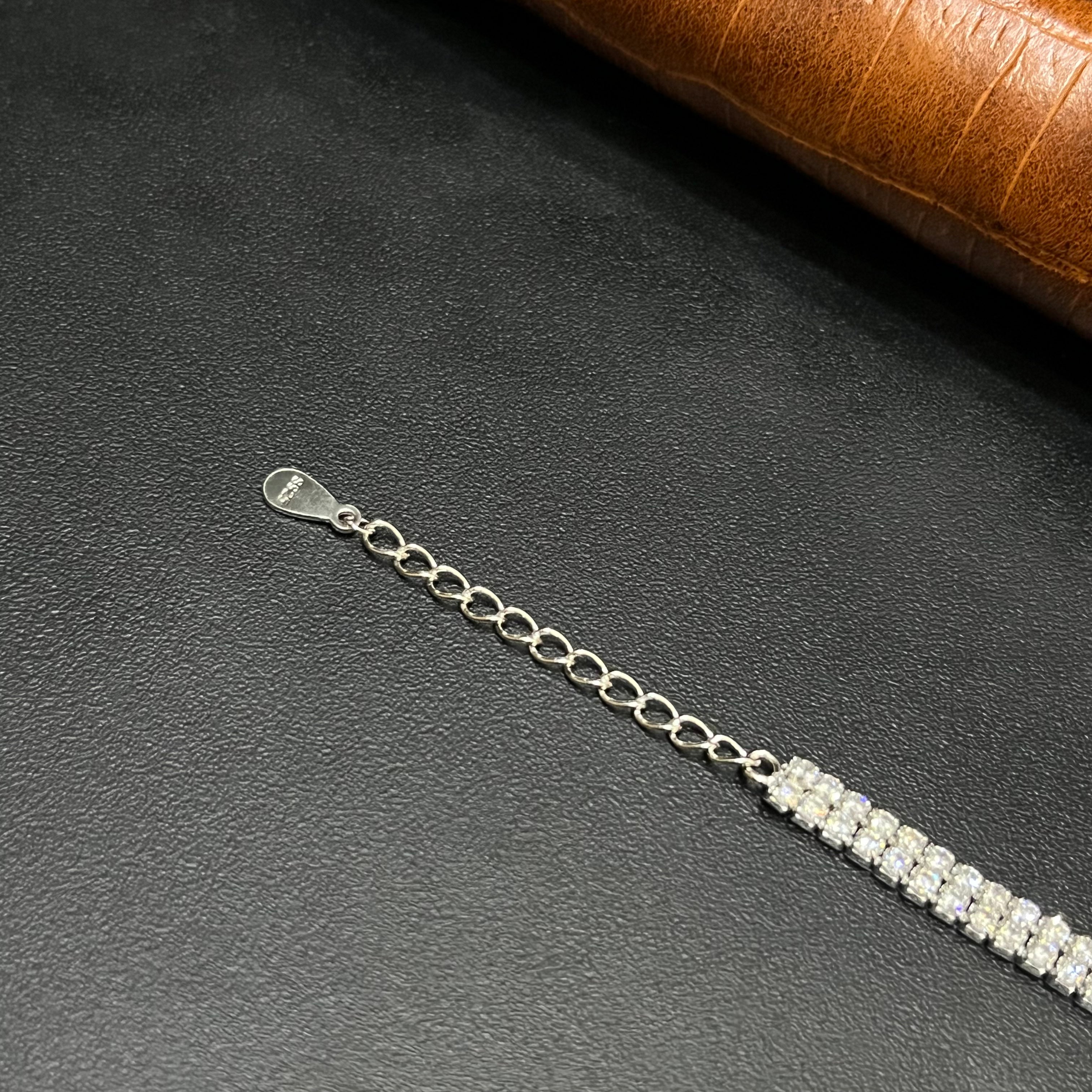 Silver Mens Bracelet Arrow With Stone Rose Gold M01 925