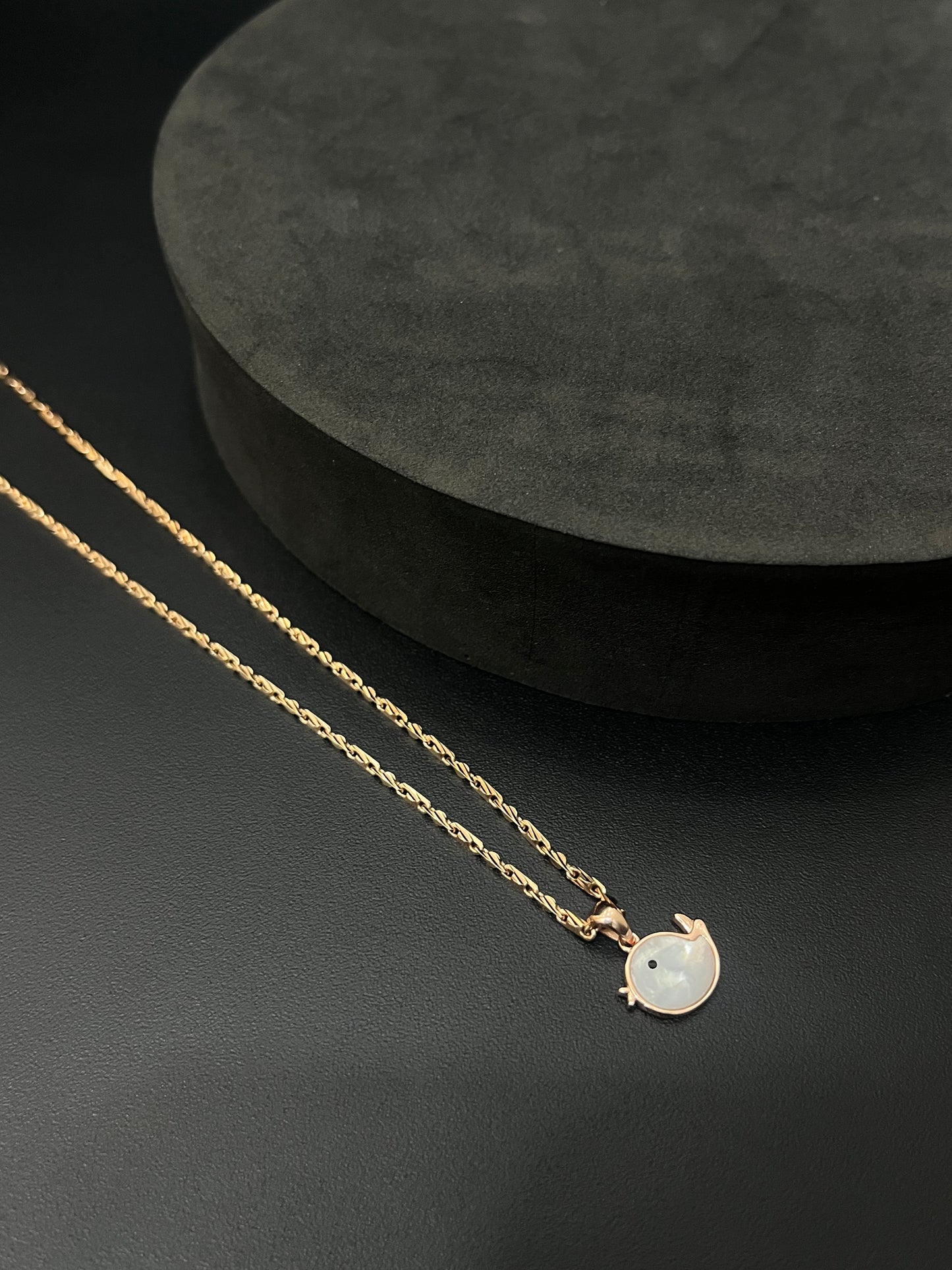Ladies Silver Chain Dolphin Rosegold