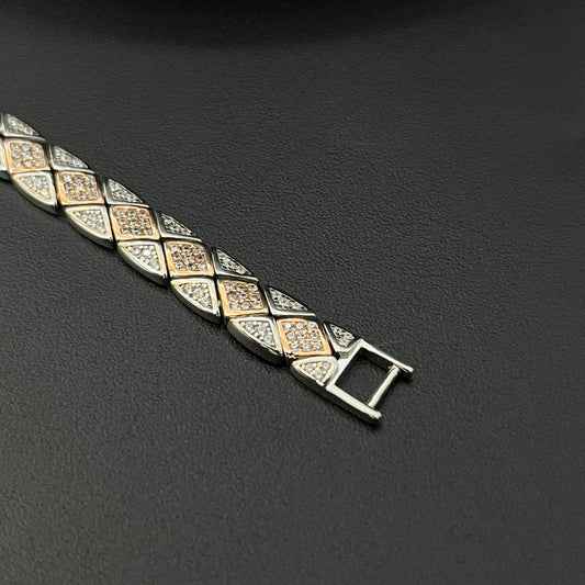 Silver Mens Bracelet Center Kathli Cut