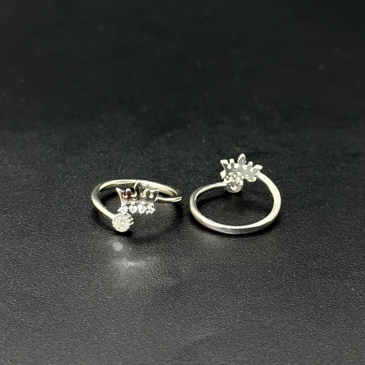 Ladies Toe Rings Crown Armor