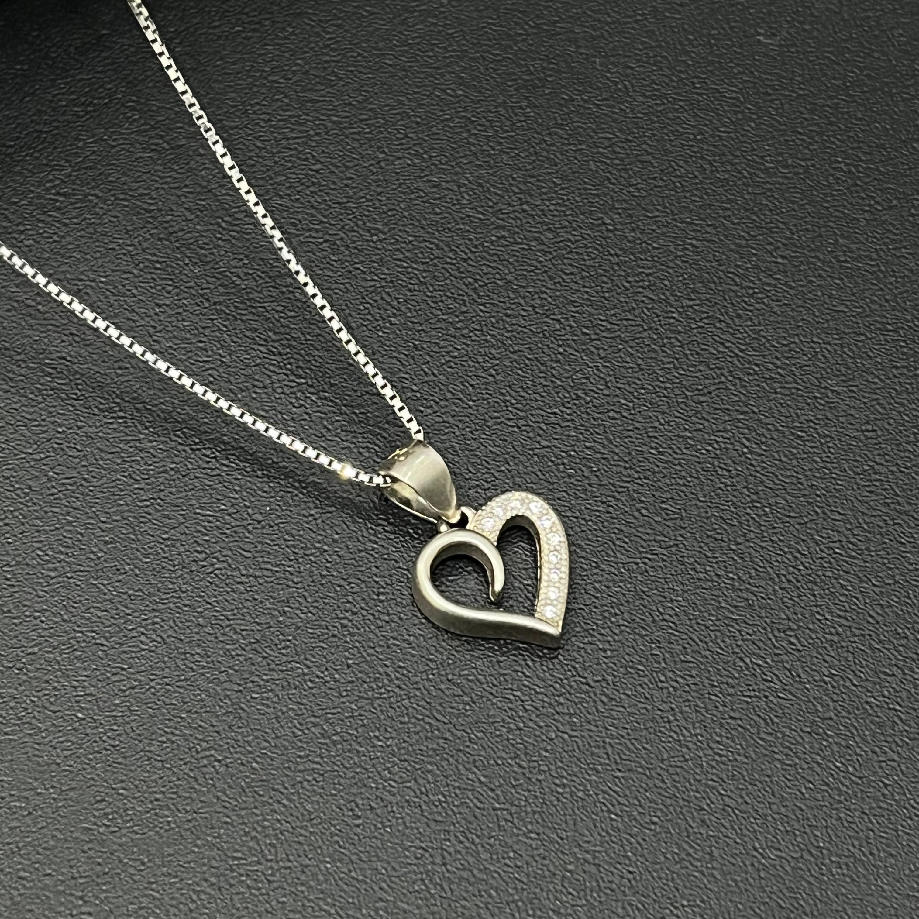 Silver Ladies Chain Heart Mini