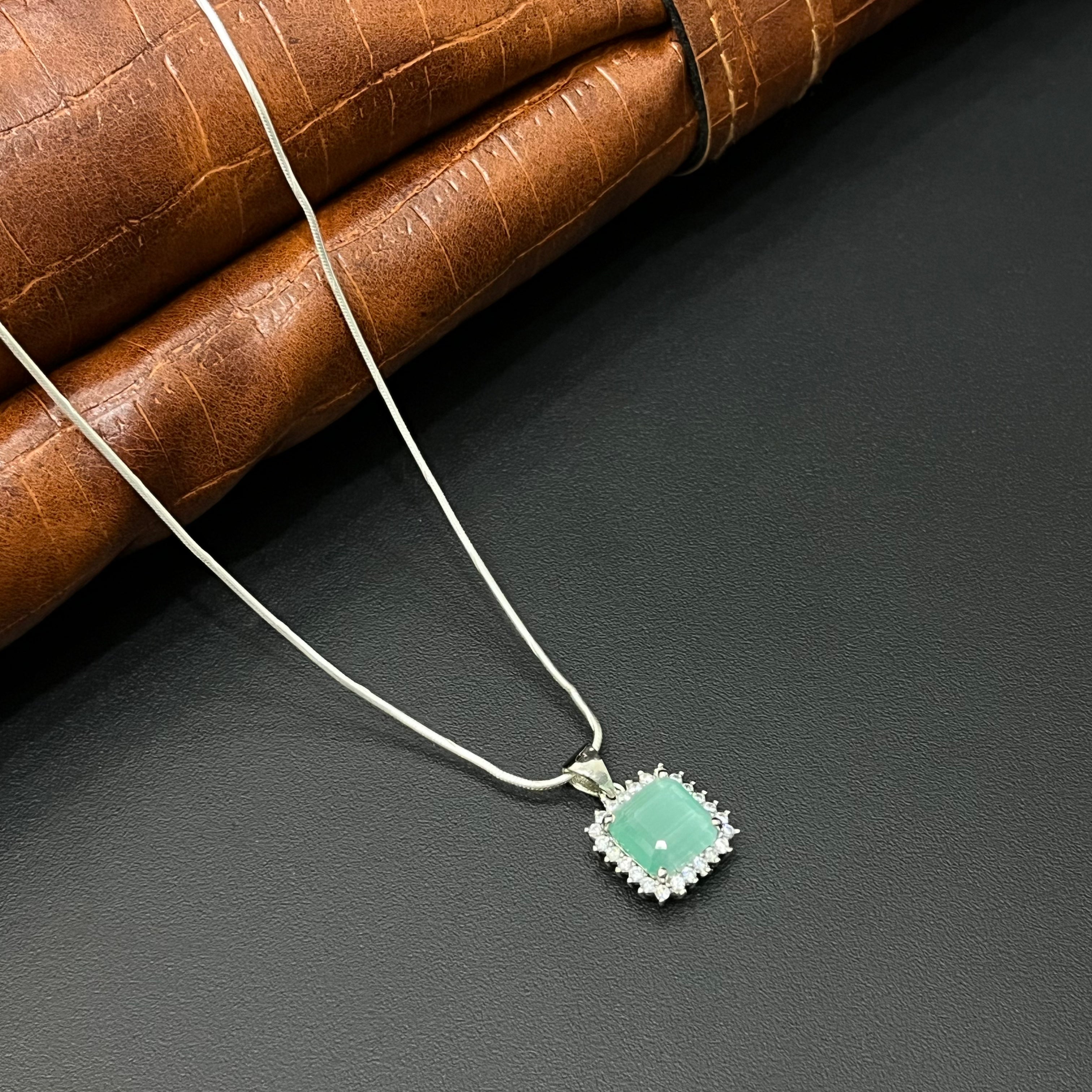 Silver Ladies Chain Blue Square