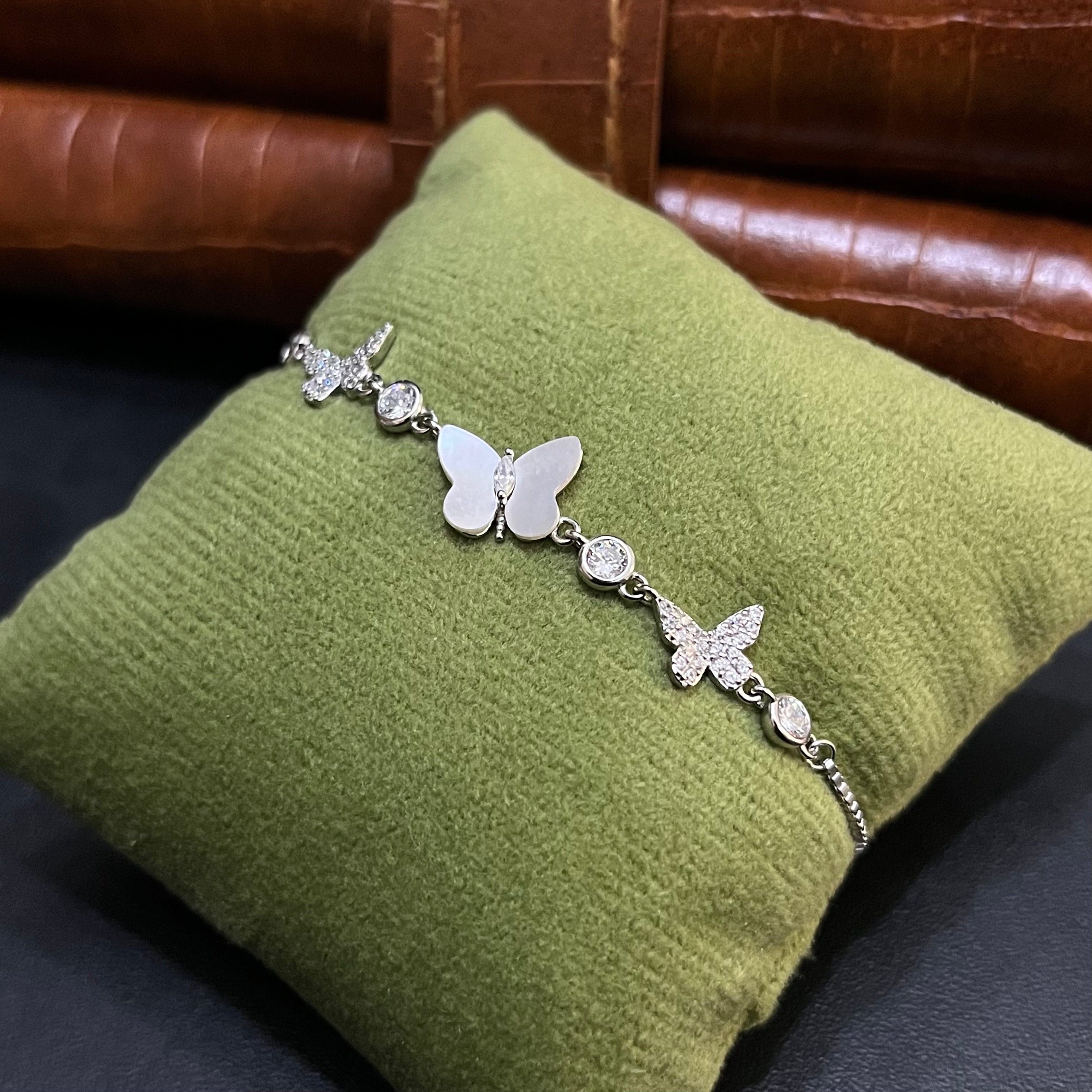 Silver Ladies Bracelet Beautiful Floral Butterfly 925
