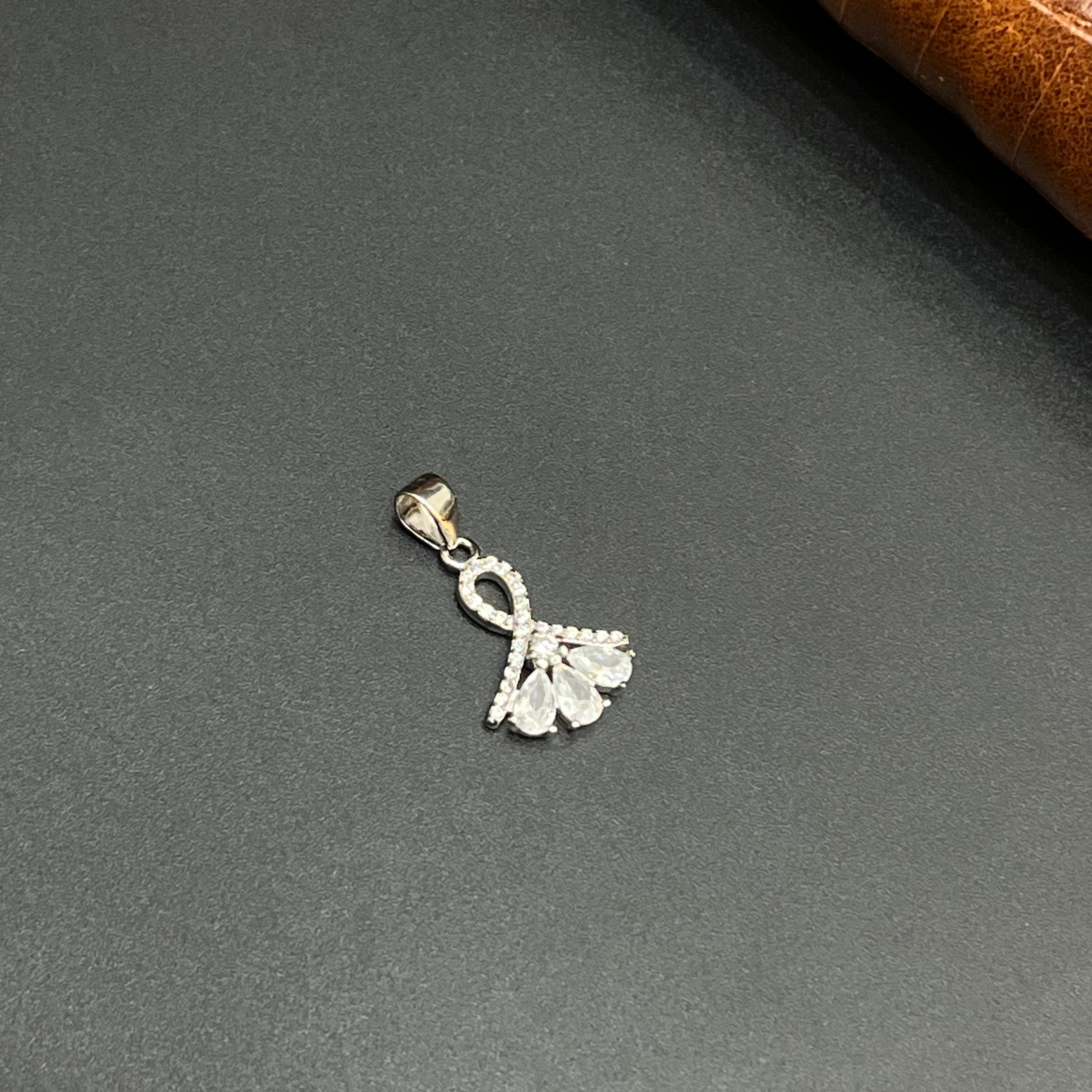 Silver Ladies Pendant Graceful Butterfly Bloom 925