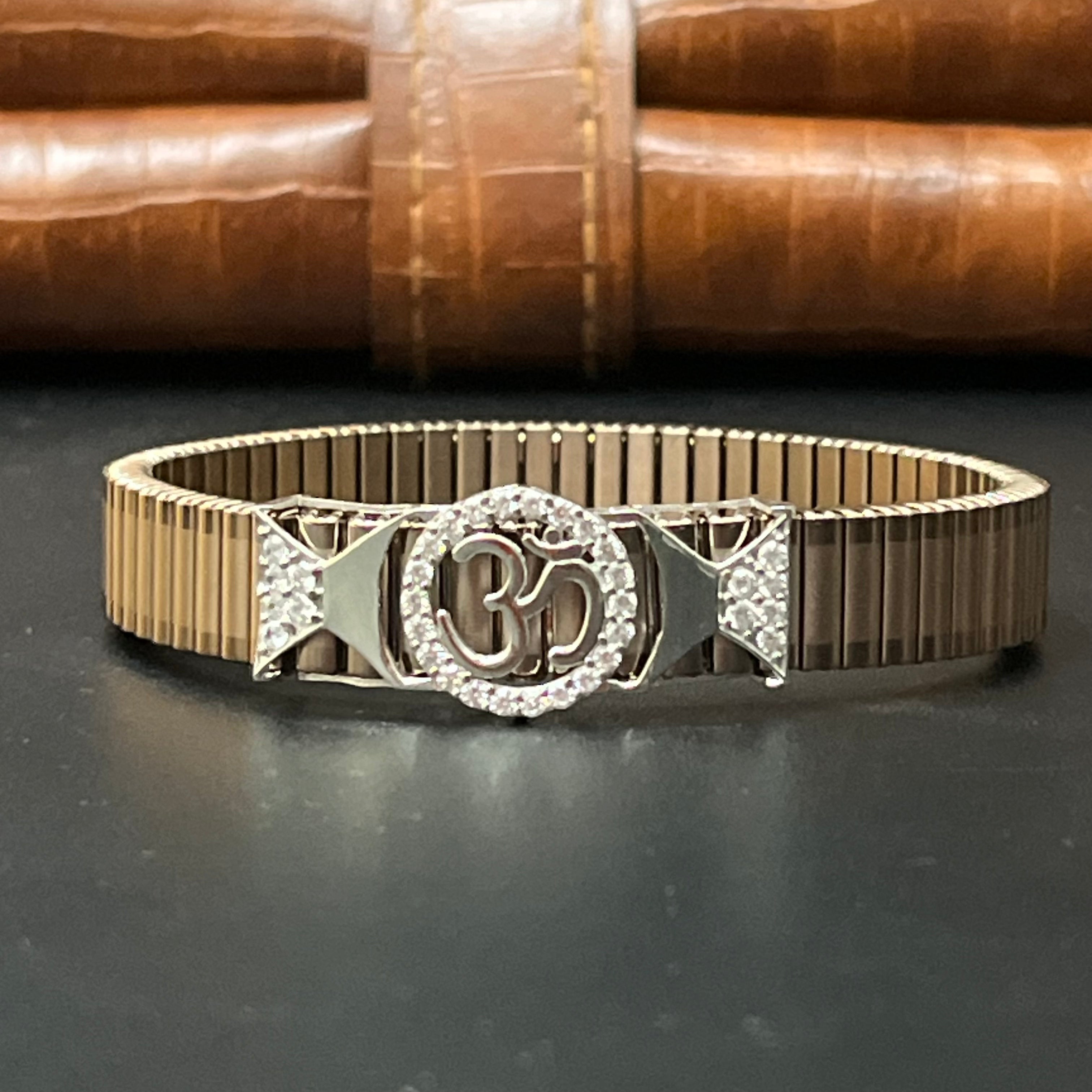 Silver Mens Flexible Bracelet OM Golden Band 925
