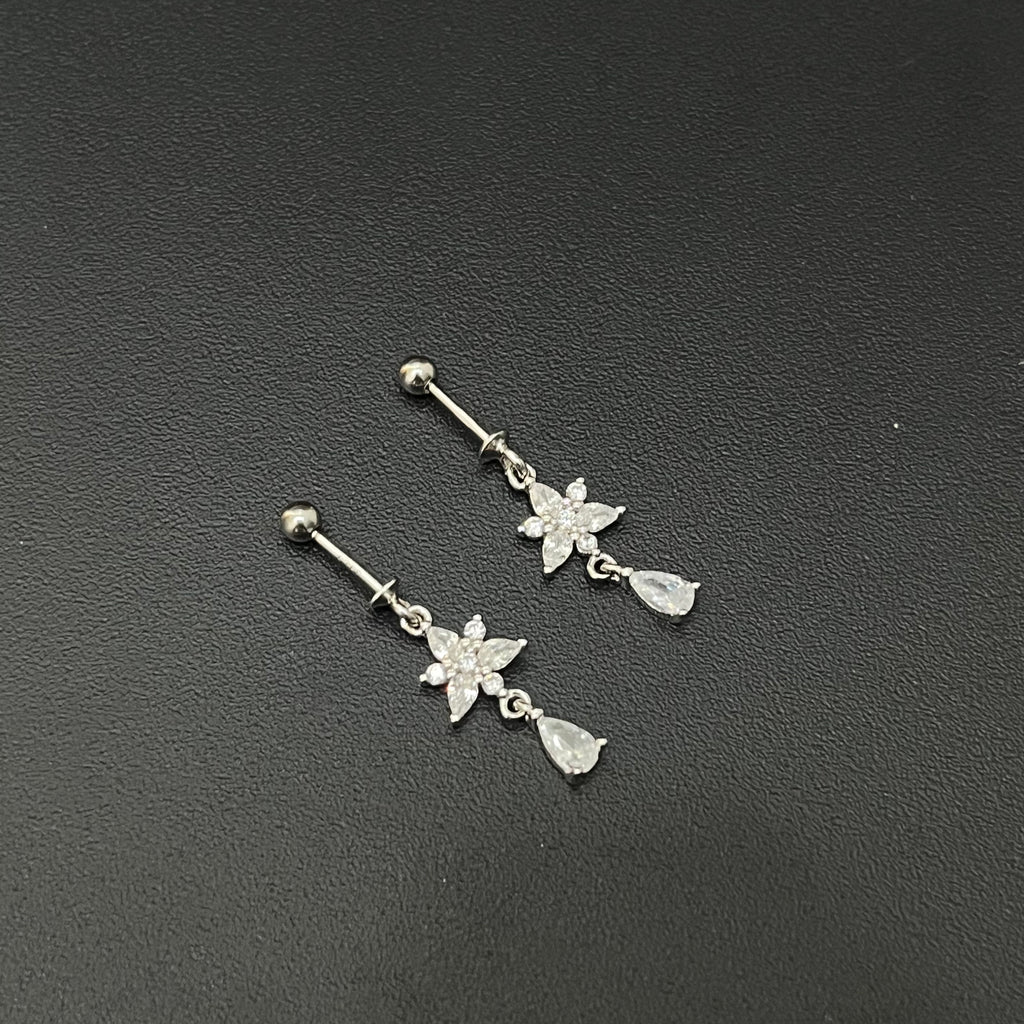 Silver Ladies Bugdis \Helix Studs White Flower