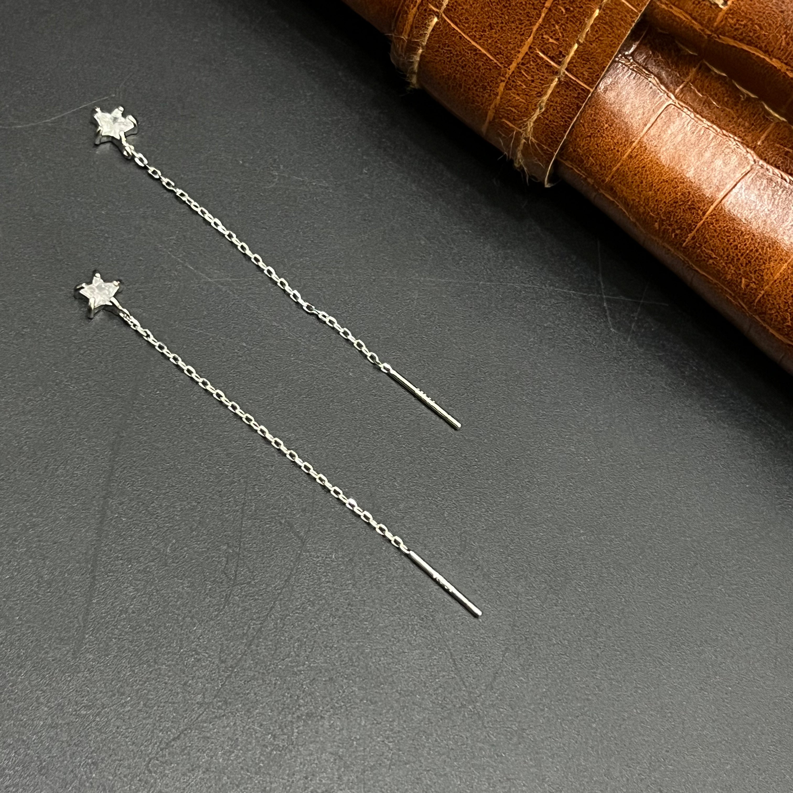 Silver Ladies Sui Daga Stud Hanging Star Edition 925