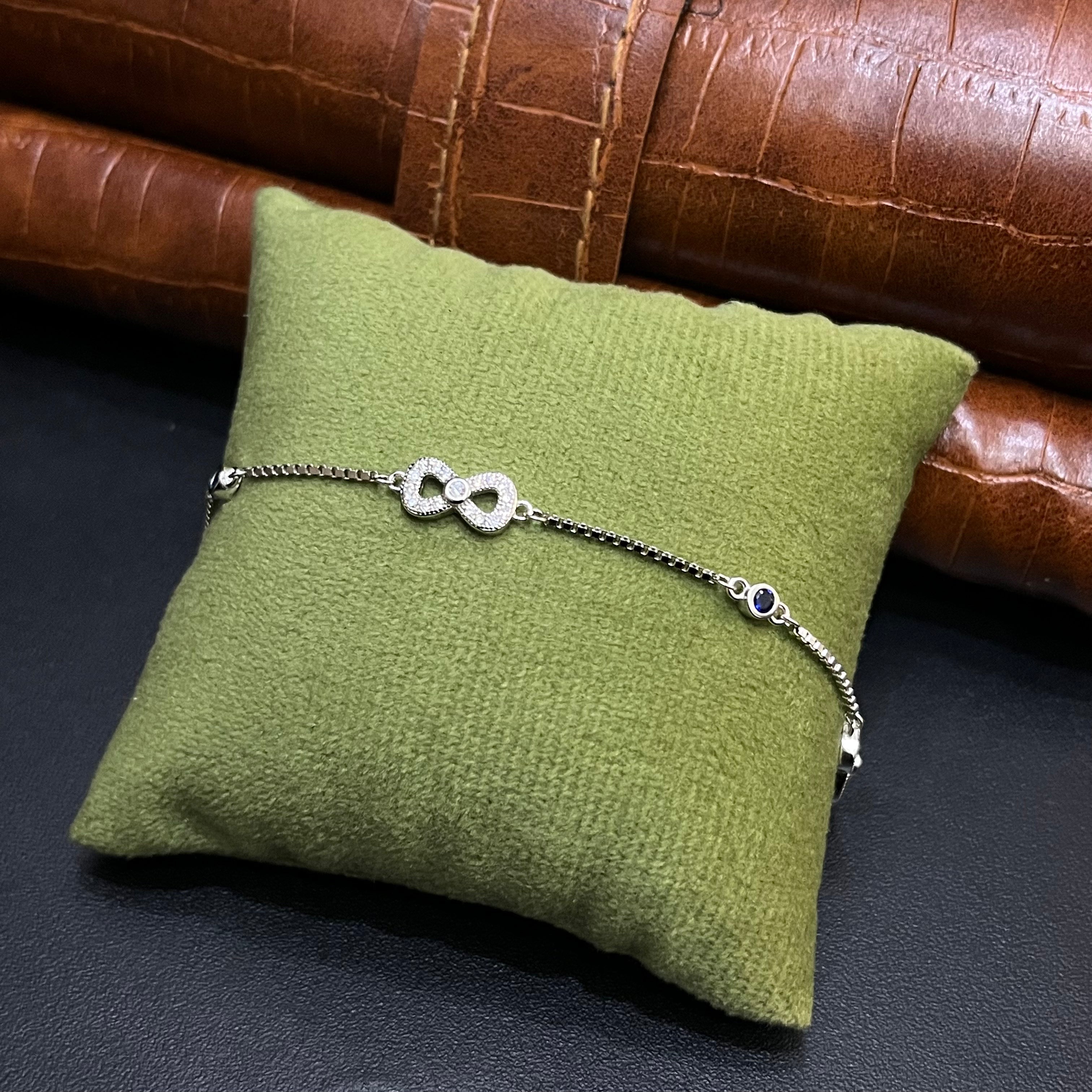 Silver Ladies Bracelet Triple Infinity Blue Stone 925