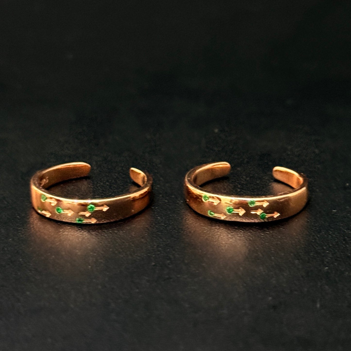 Silver Ladies Toe Rings Green ministones DG1 RG