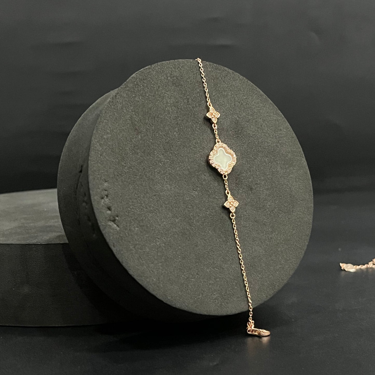 Silver Ladies Bracelet Rsoegold clover