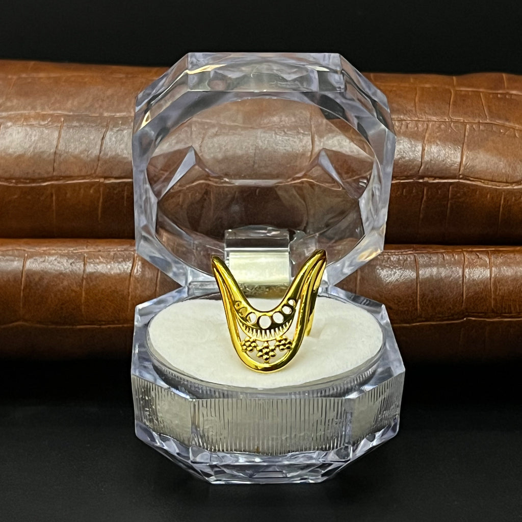 Silver Vanki Ring Gold Finished V06