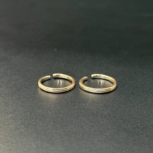 Silver Ladies Toe Rings flat SS