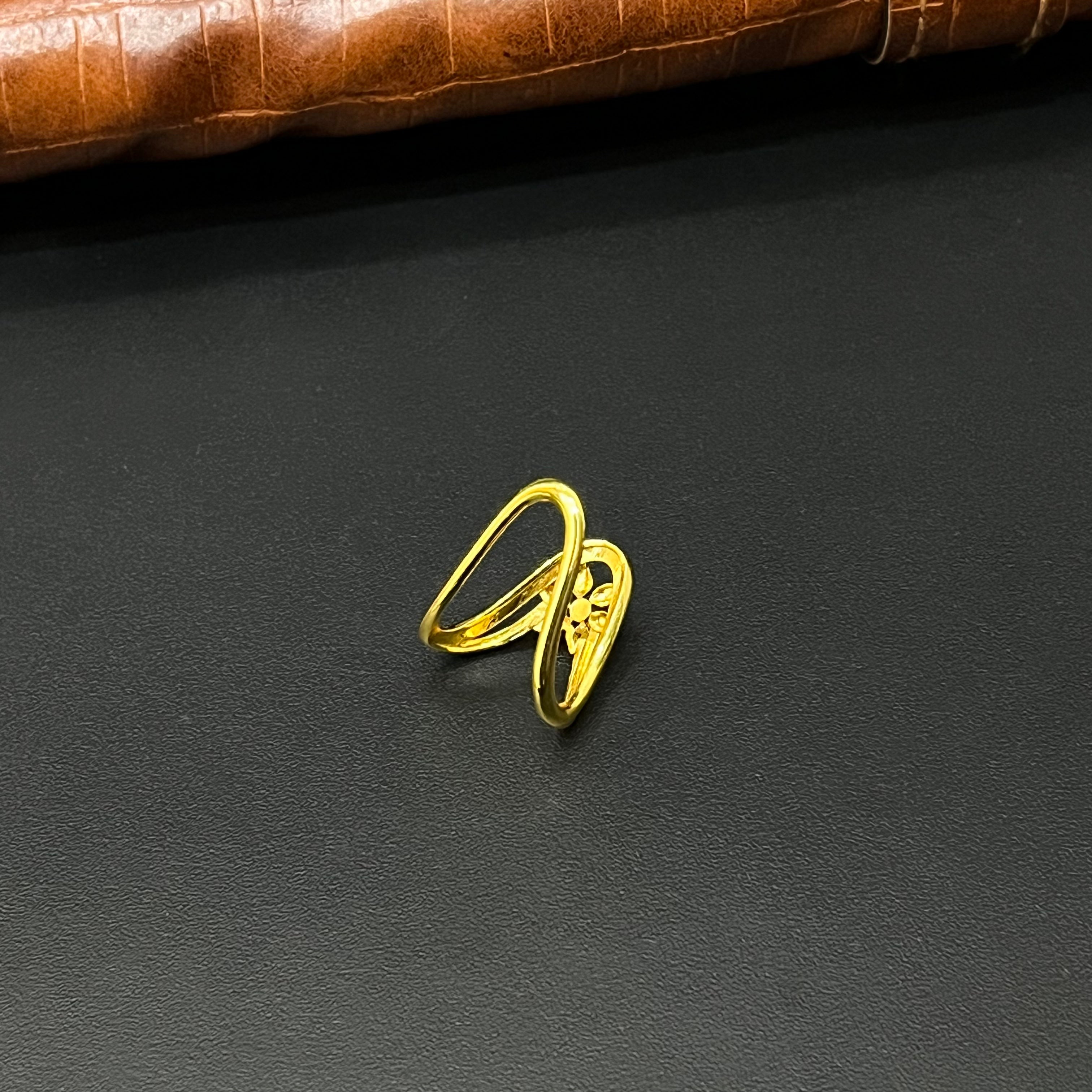 Silver Vanki Ring Gold Finished V03