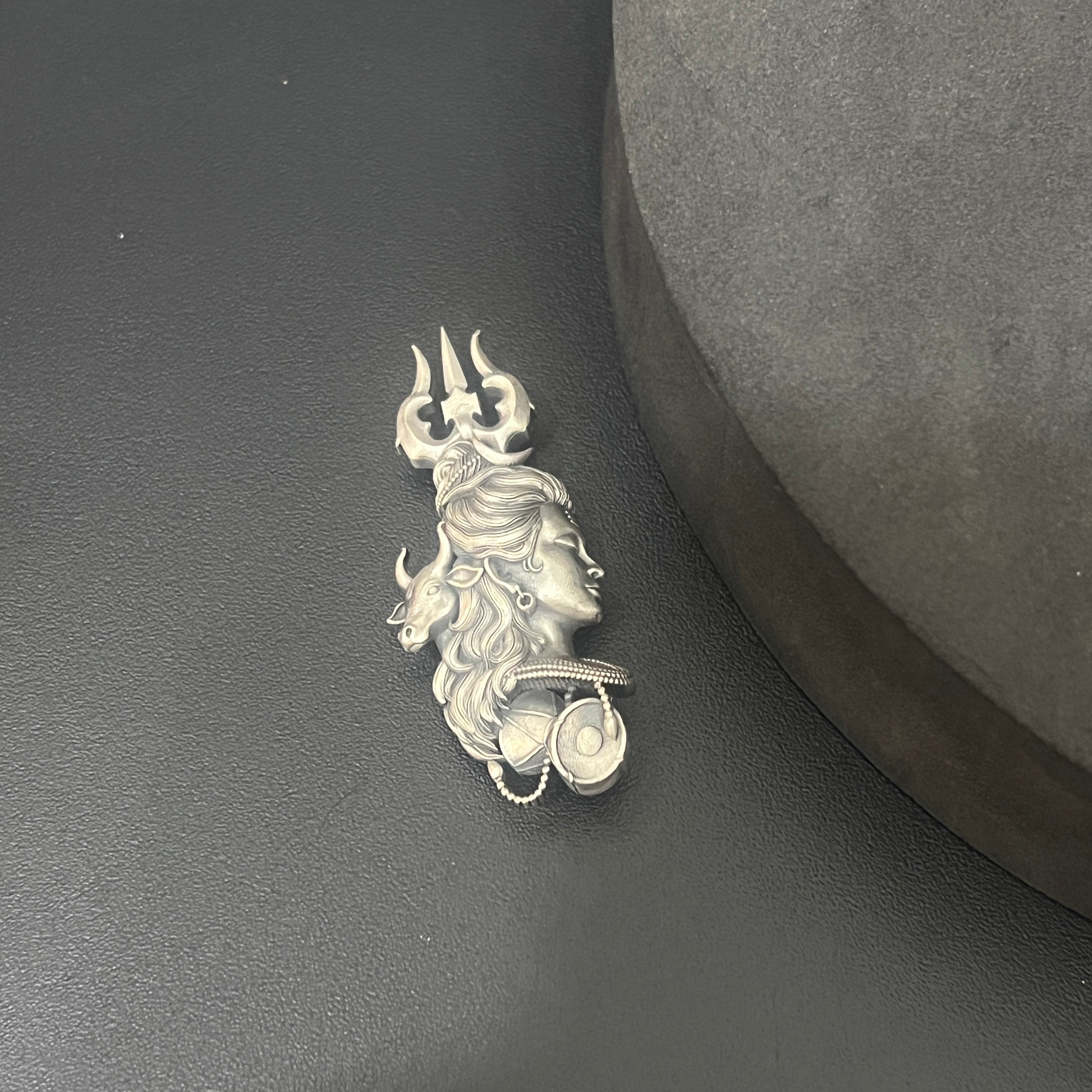 Silver Mens Shiv Trishul Antique Brooch 925