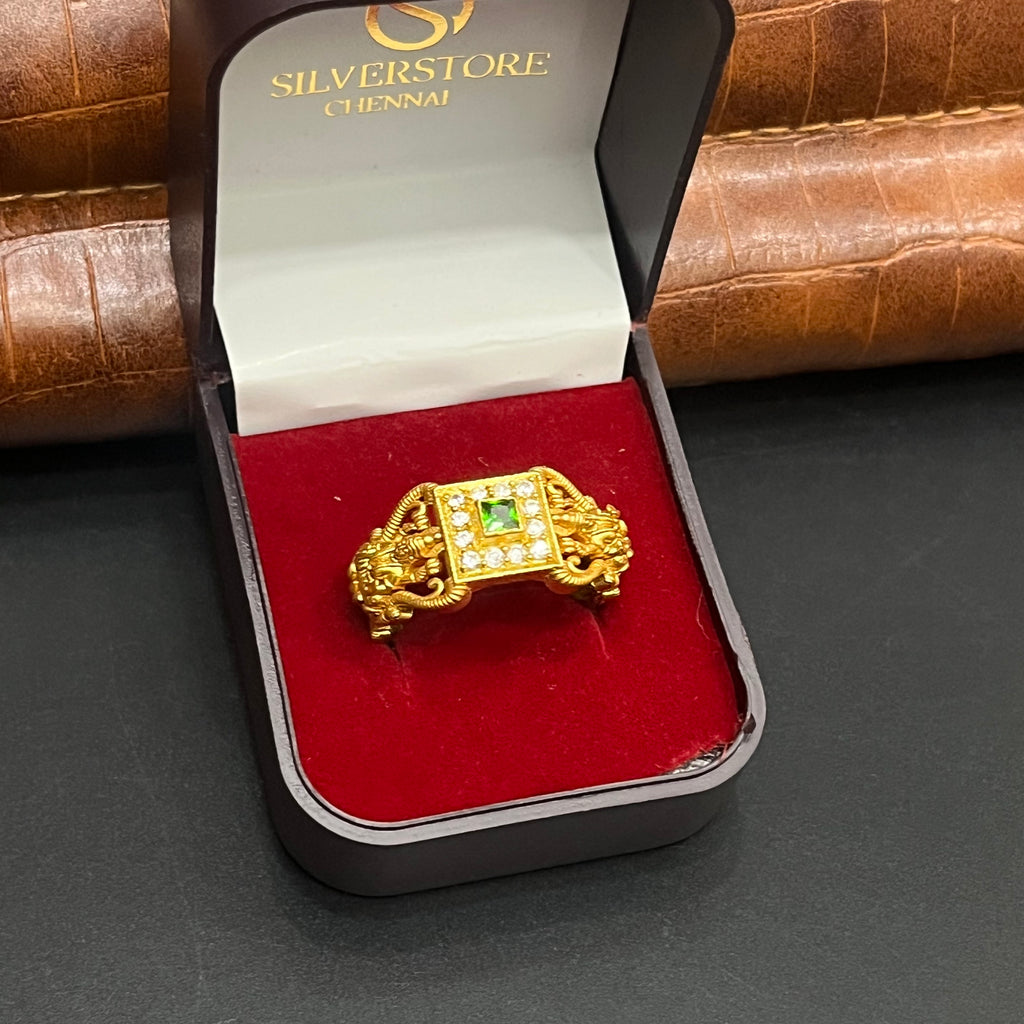 Silver Mens Ring Traditional Antique Green Emerald Green Perumal Art Gold Finish M01 925