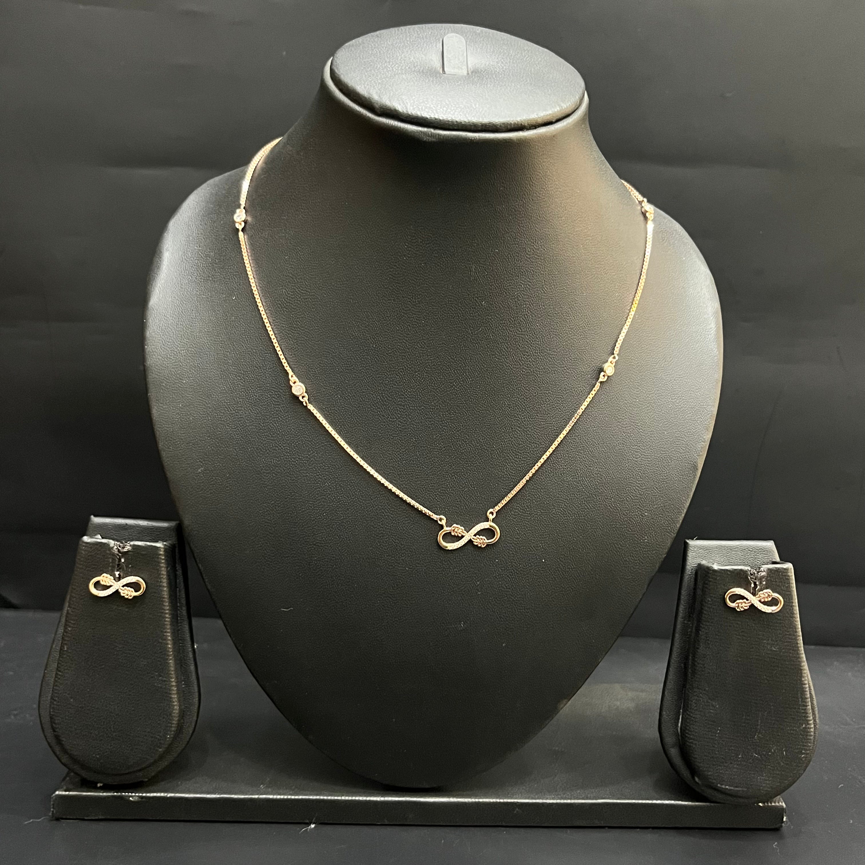 Silver Ladies Chain And Pendant Set Infinity Edition Rose Gold M03 925