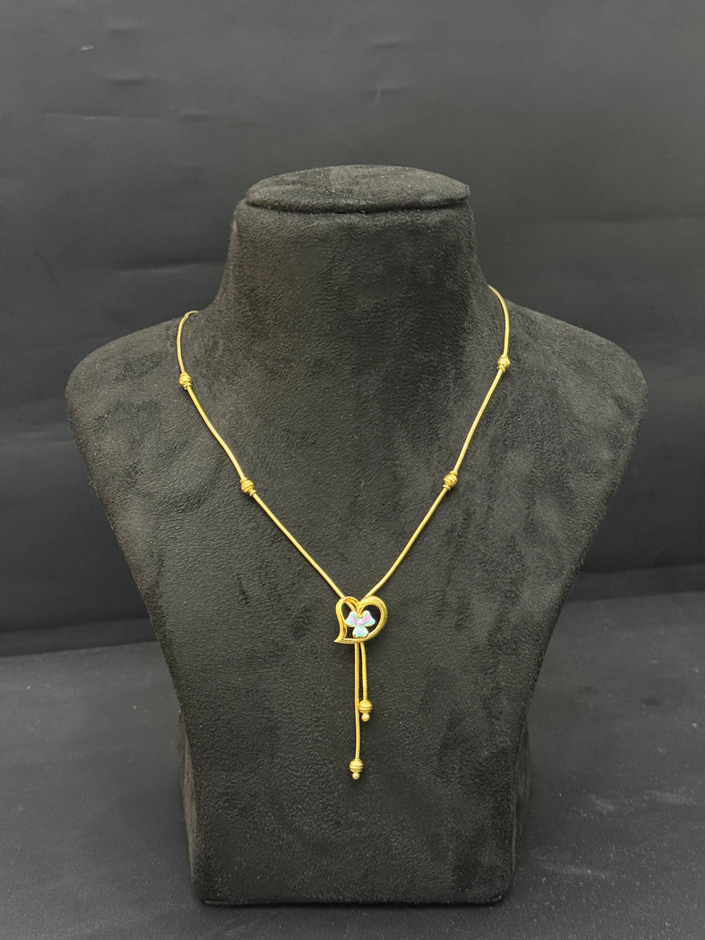 Ladies Pendant Chain 1