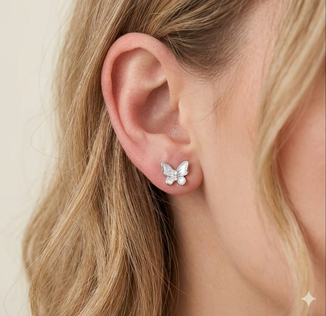 Silver Ladies Stud Butterfly Blue SS 925