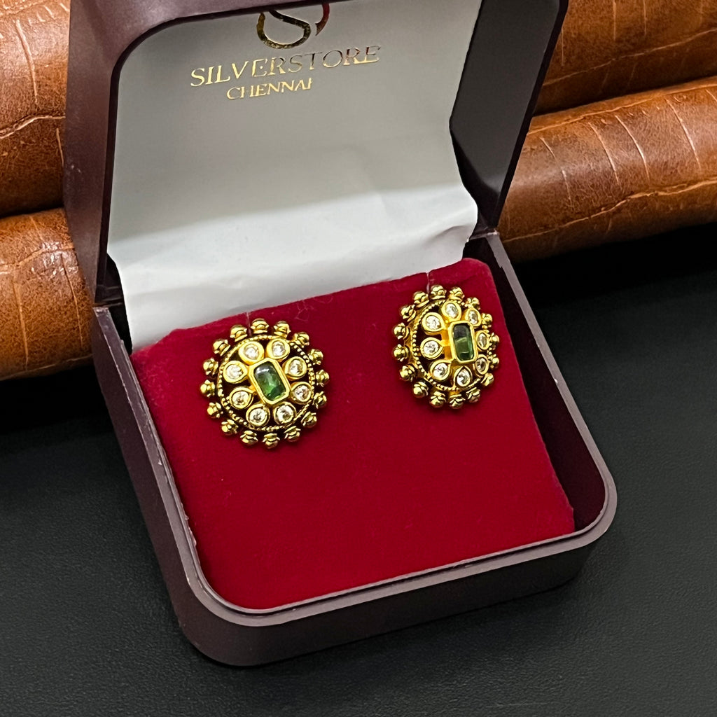 Silver Stud Round Antique Gold Finsihed 925 5
