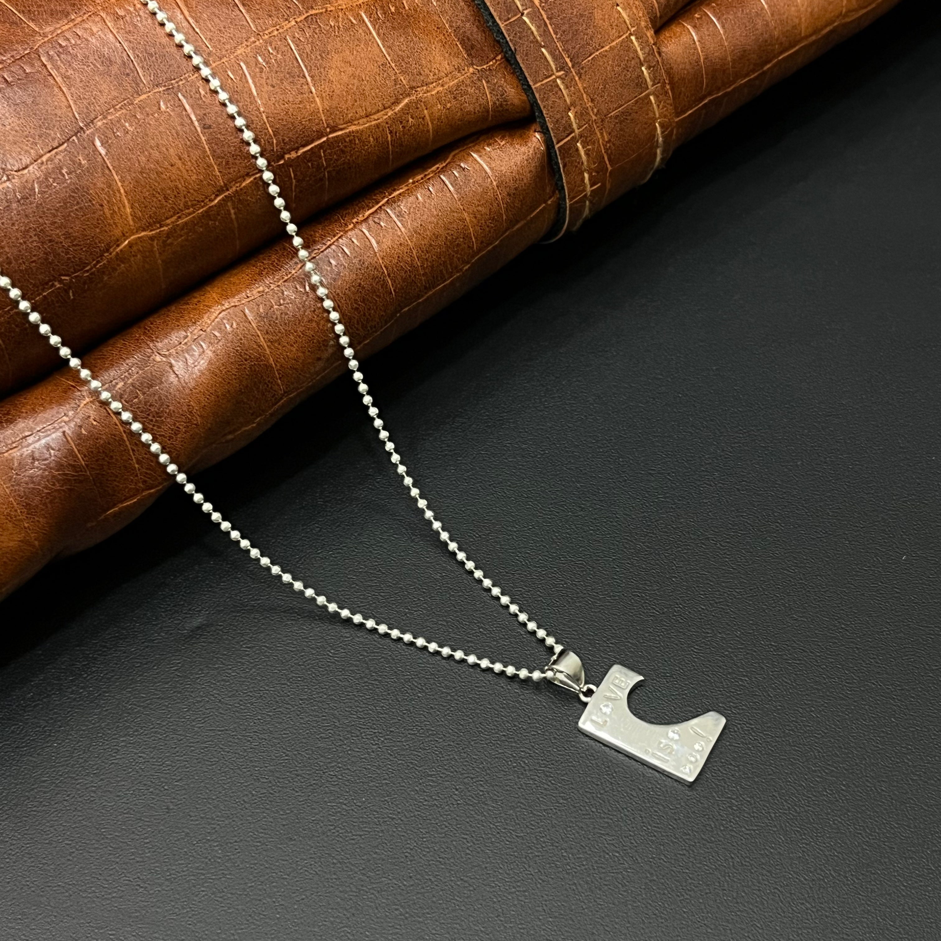 Silver Ladies Chain Love Locket