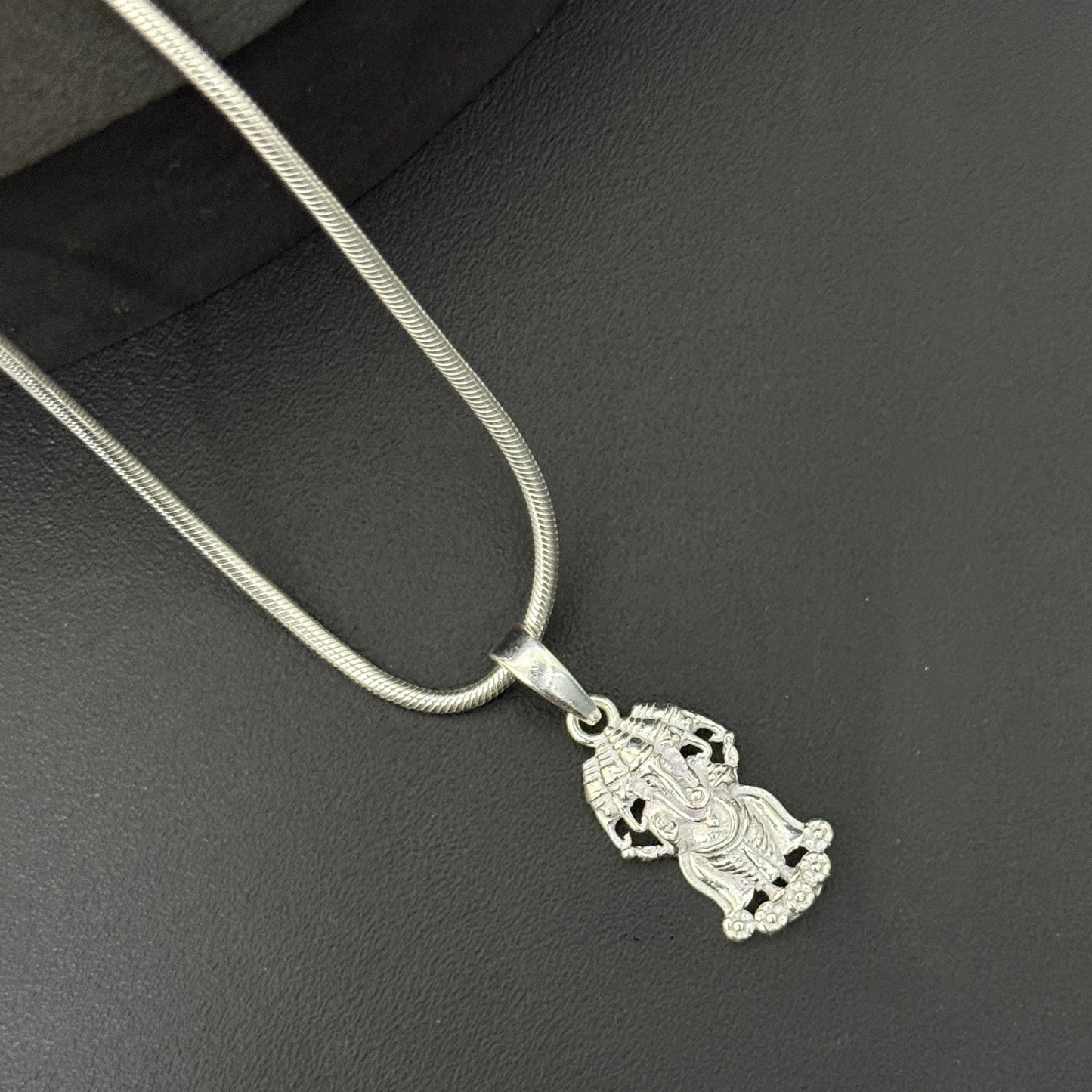 Silver Pendant _9 Head Ganesh