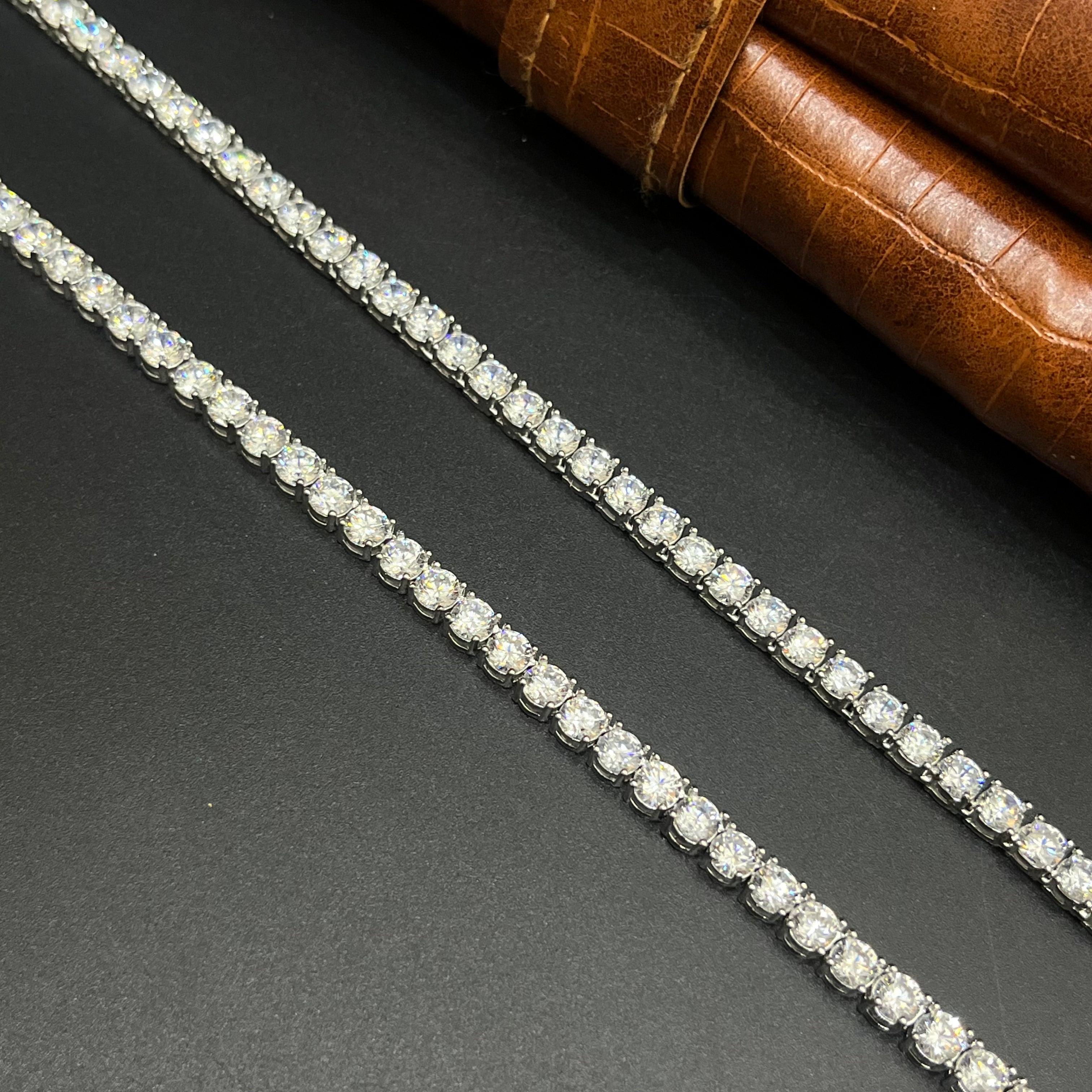 Silver Mens Tennis Chain Elegant Floral Crystal Link M01 925
