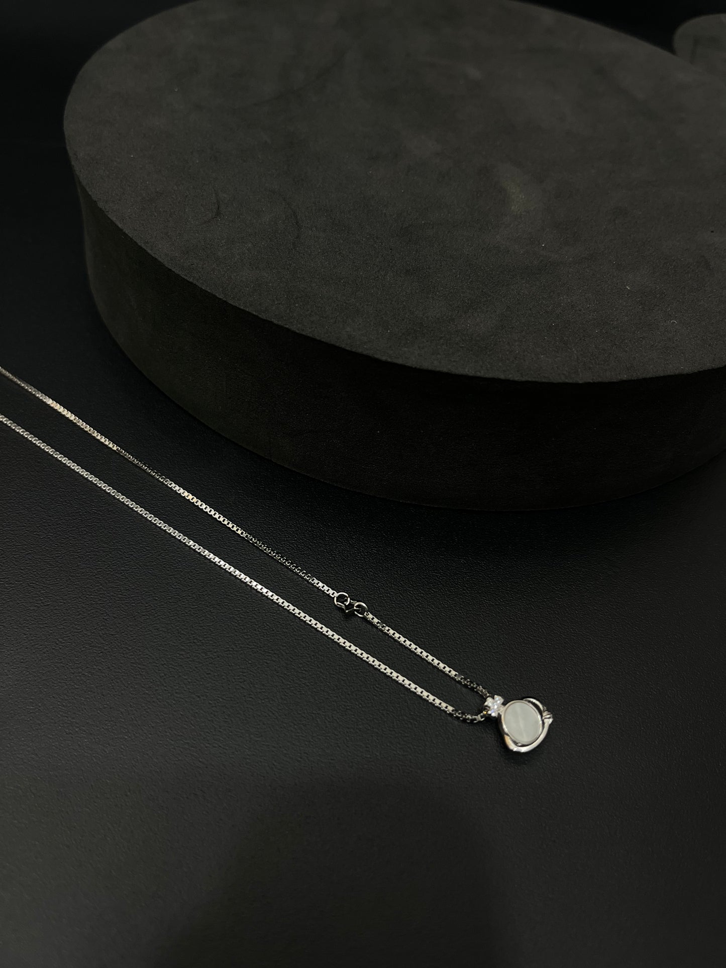 Silver Ladies Pendant Chain Moon Silver