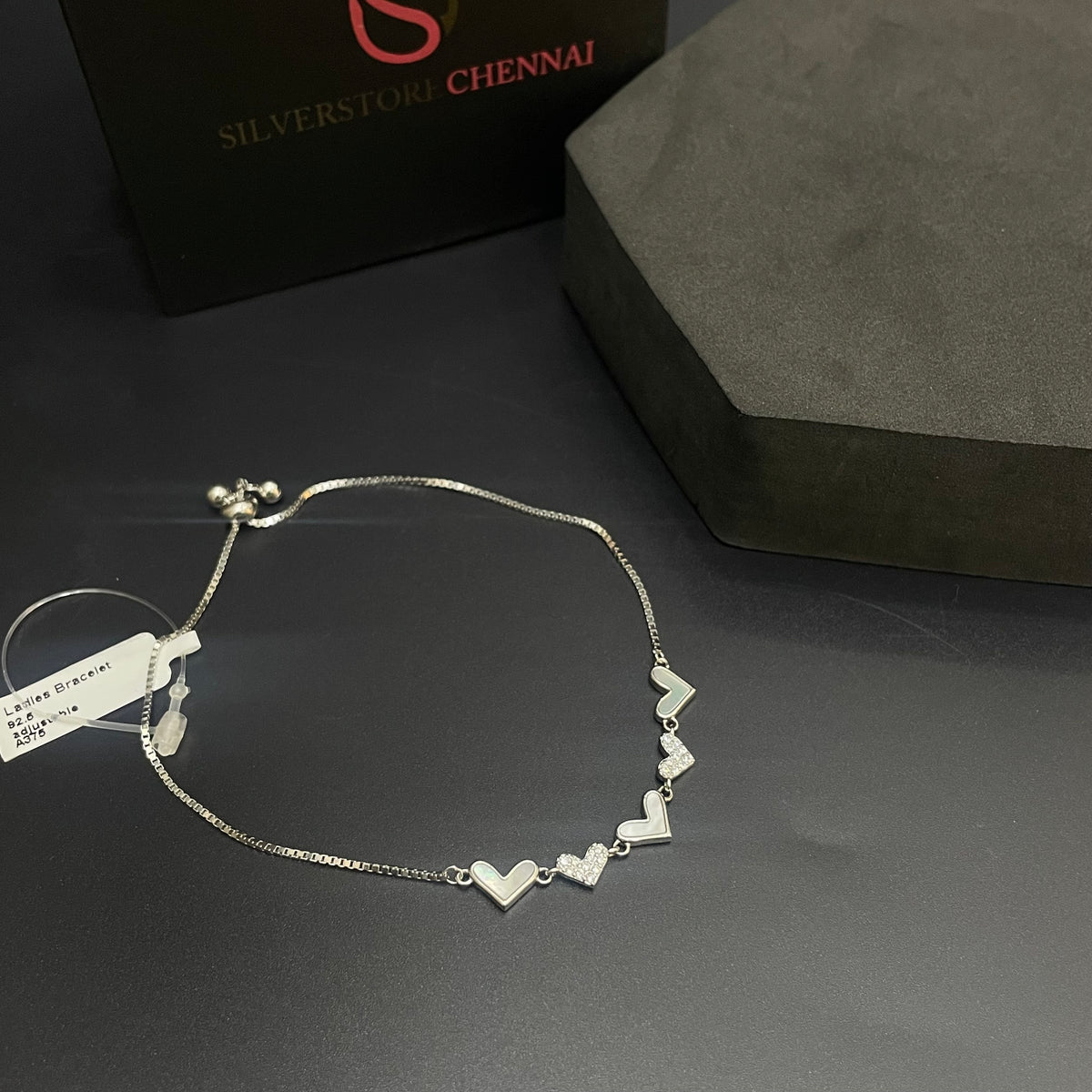 Silver Ladies Bracelet Heart Charms Links Line 925