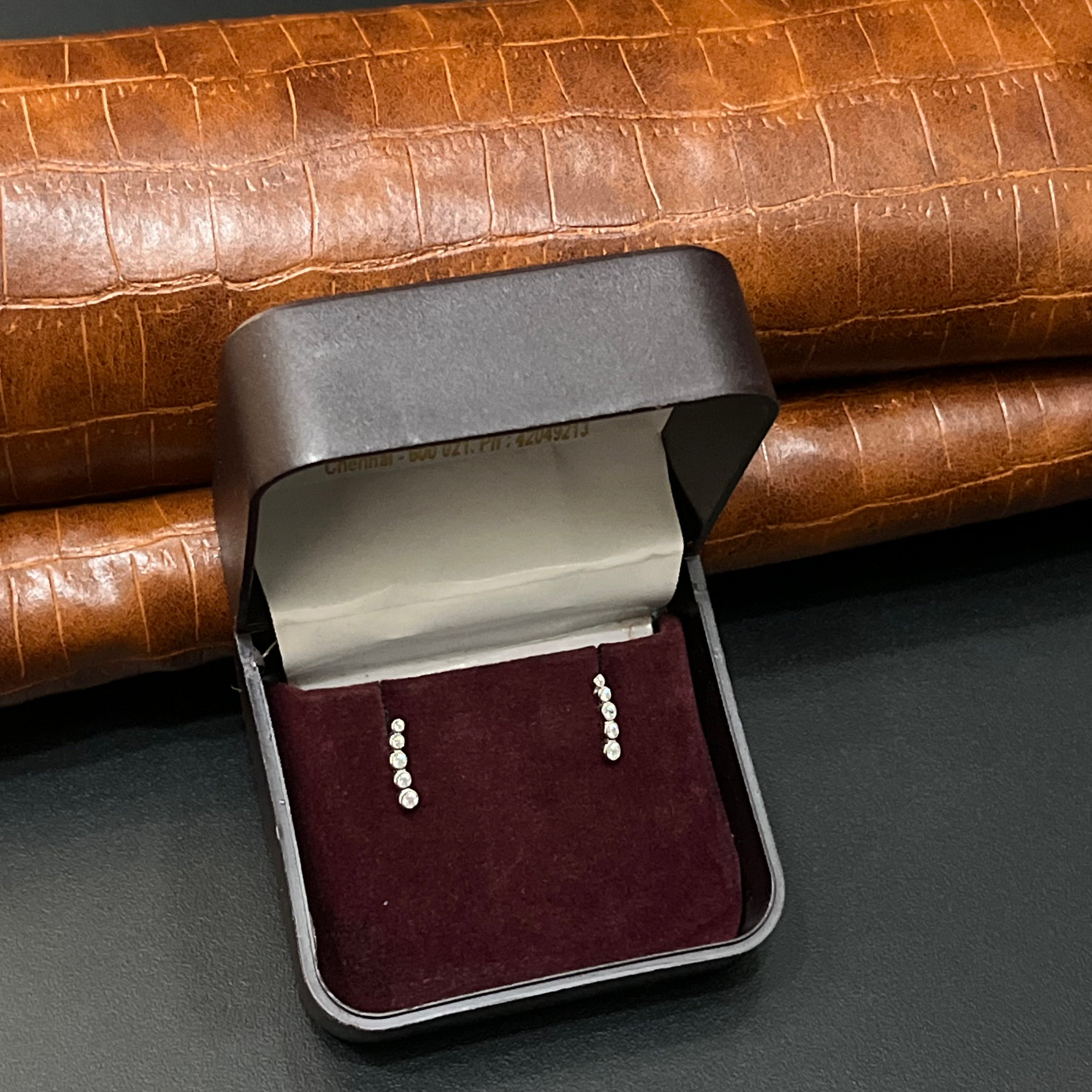 Silver Second Catepillar Leafs SS