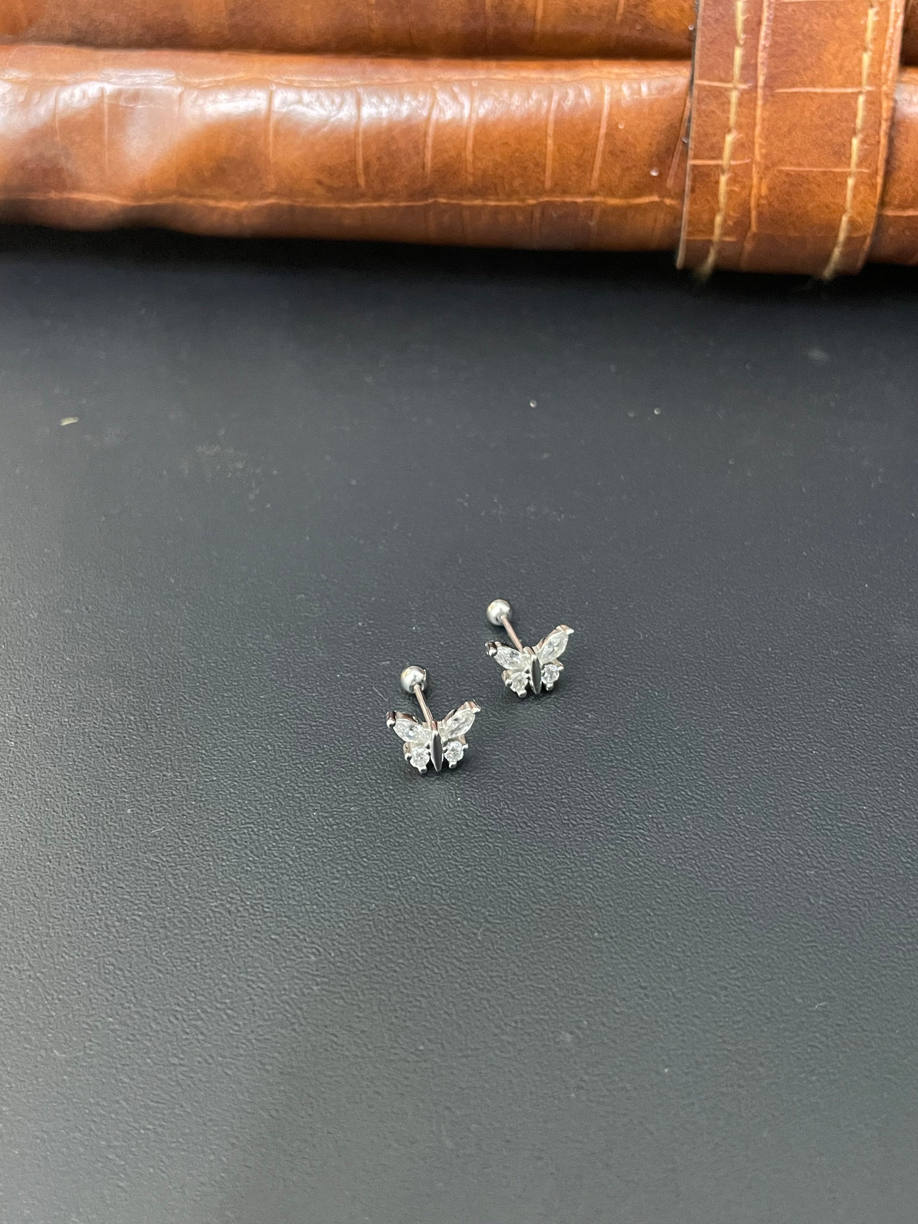 Silver Second Stud Butterfly Lines SS