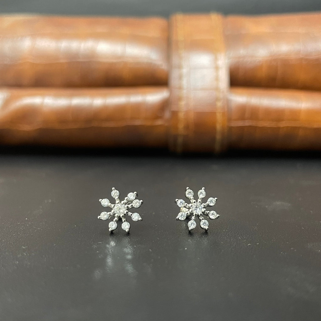 Silver Second Stud Snow Flake