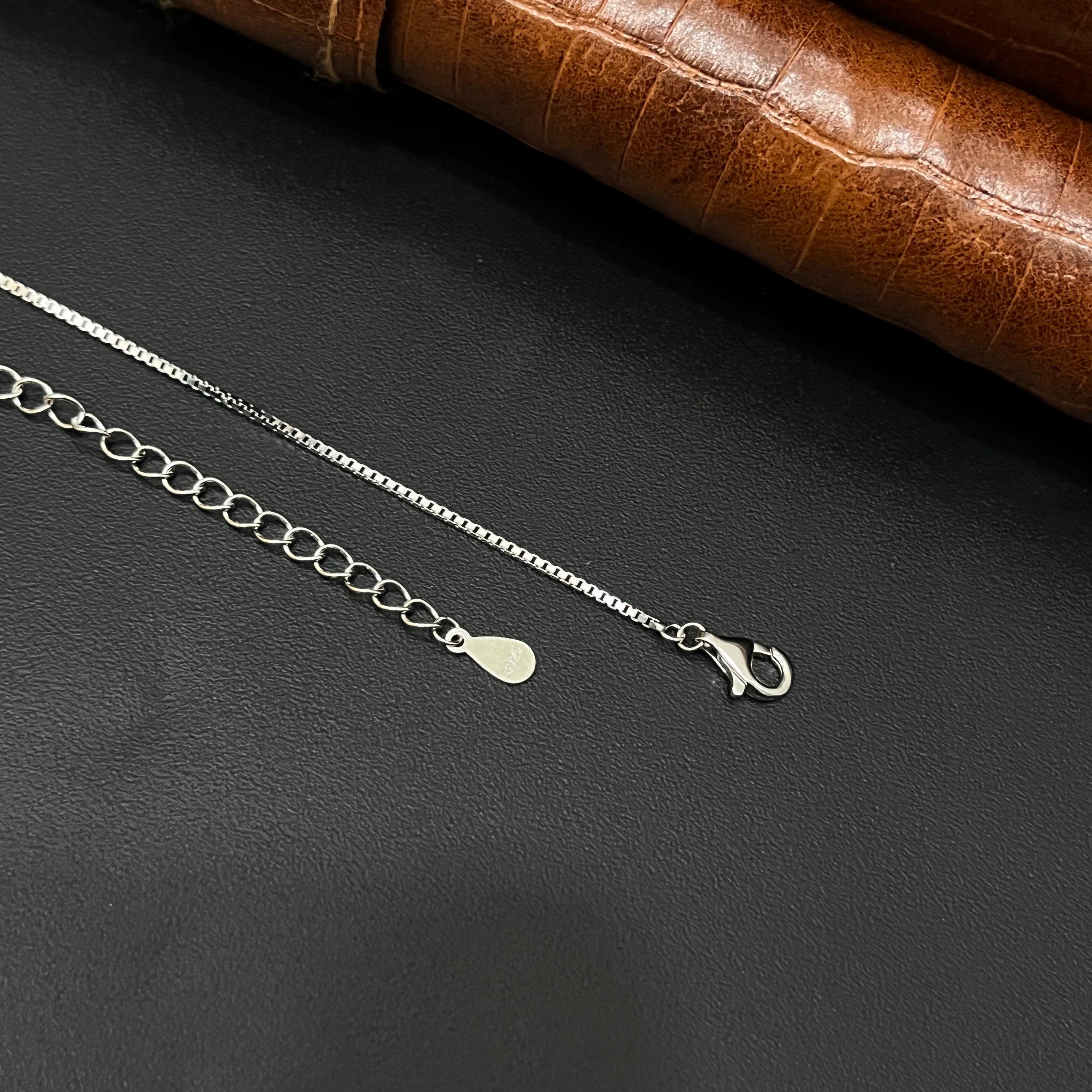 Silver Ladies Chain Butterfly With Pearl Hanging