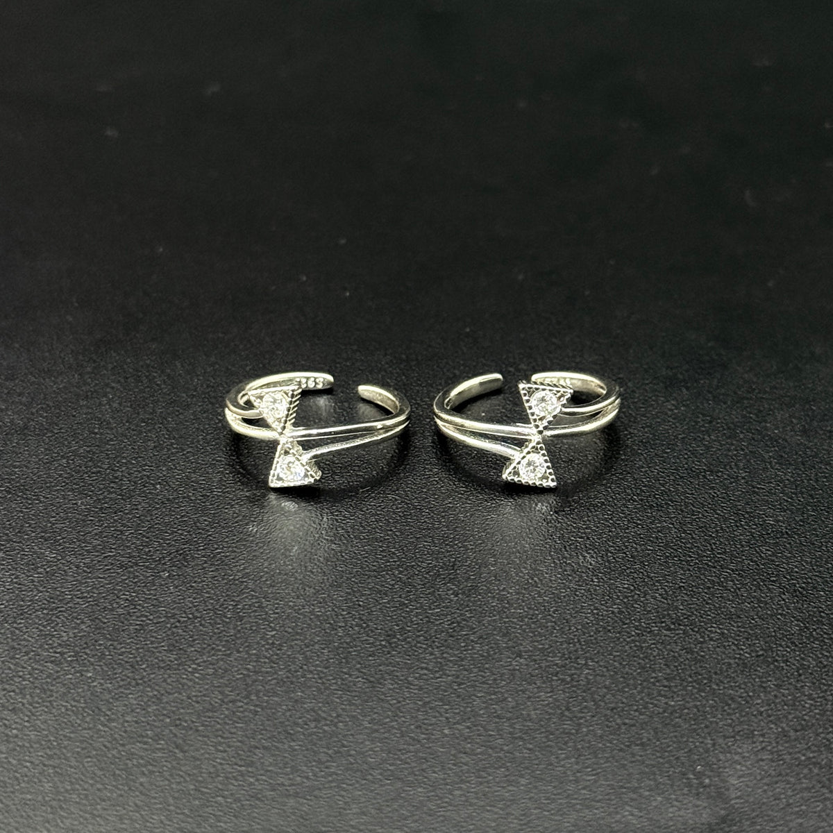 Ladies Toe Rings Mallika Charm