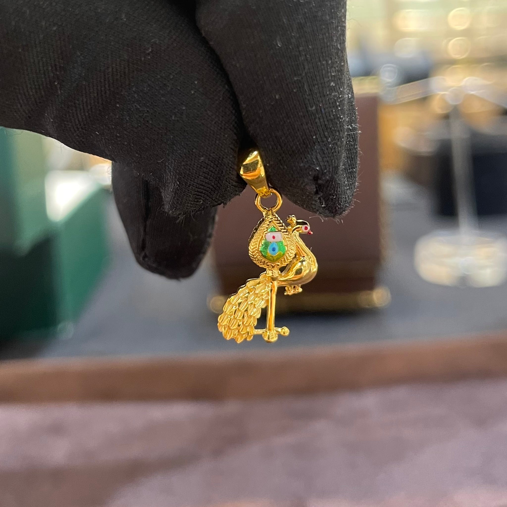 Murugan Vel & Peacock 22k Gold DS 04