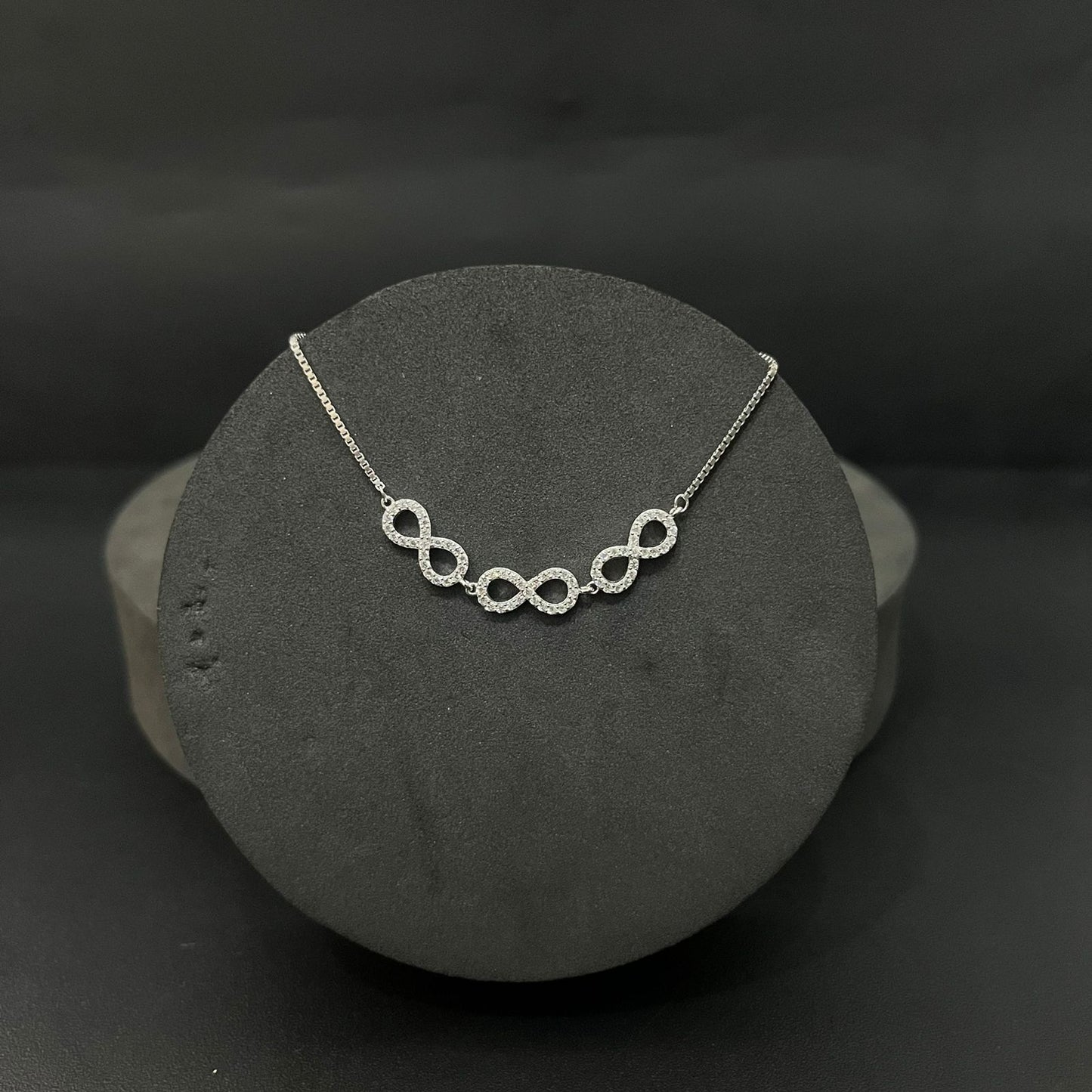 Silver Ladies Bracelet Premium Adjustable push lock 3 infinity