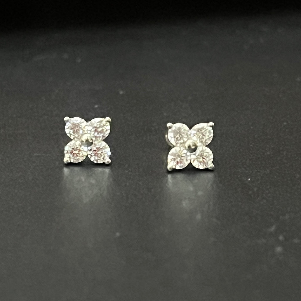 Silver Ladies Second Stud White AD Flower
