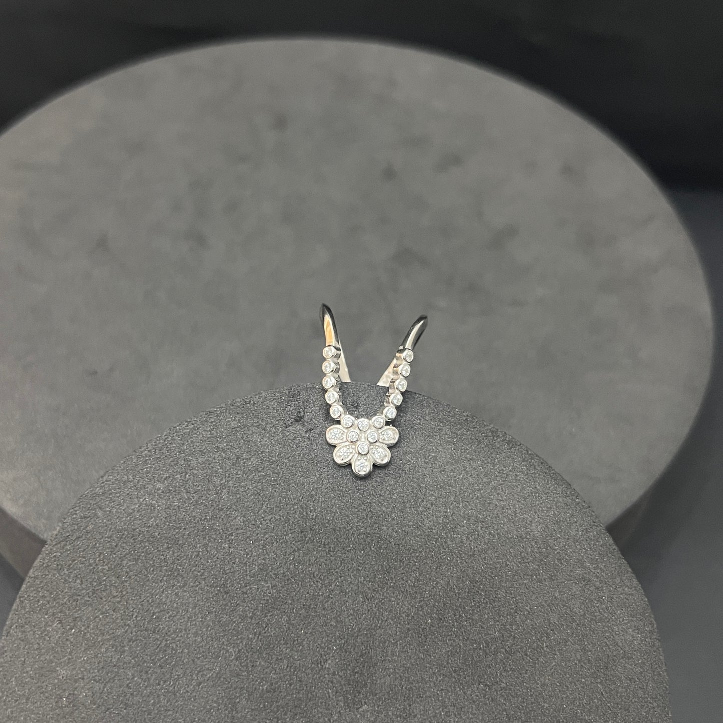 Silver Vanki Ladies Ring Floral SS