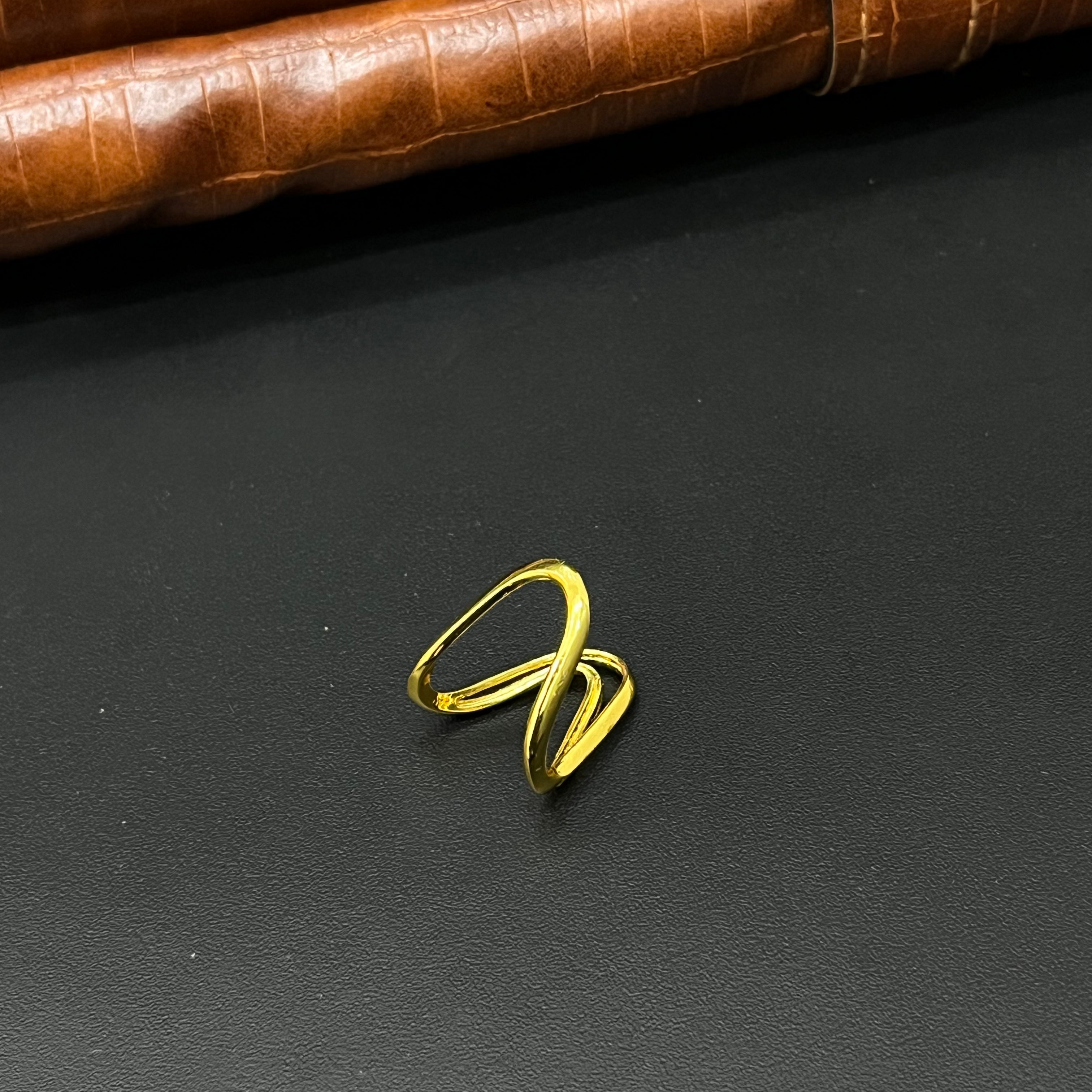 Silver Vanki Ring Gold Finished V02