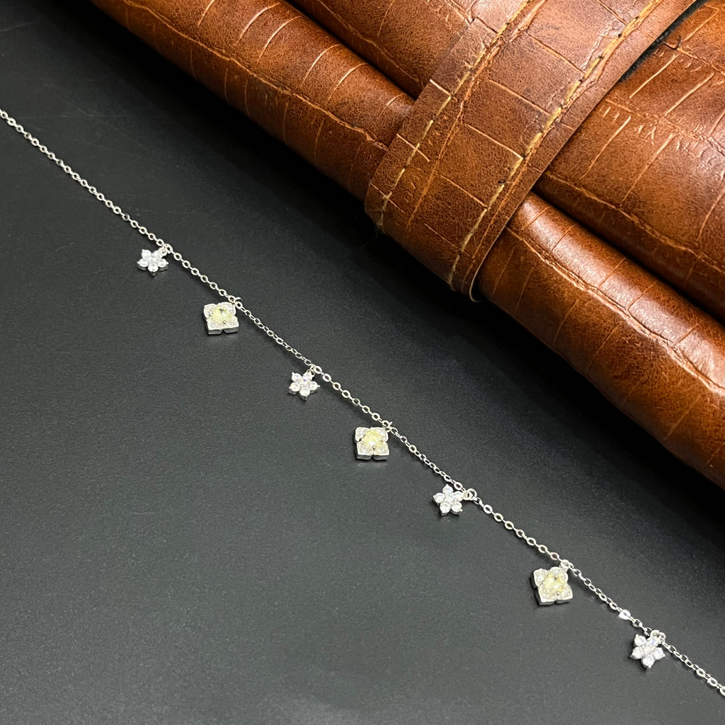 Silver Ladies Pendant Chain Set White Charm Crystal Floral Drop 925