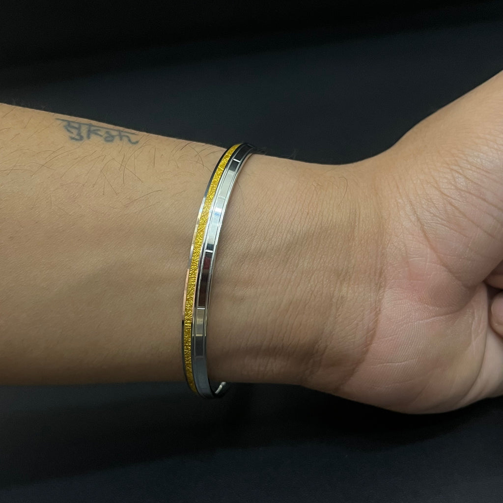 Silver Mens CNC Gold Lining Kada GC1