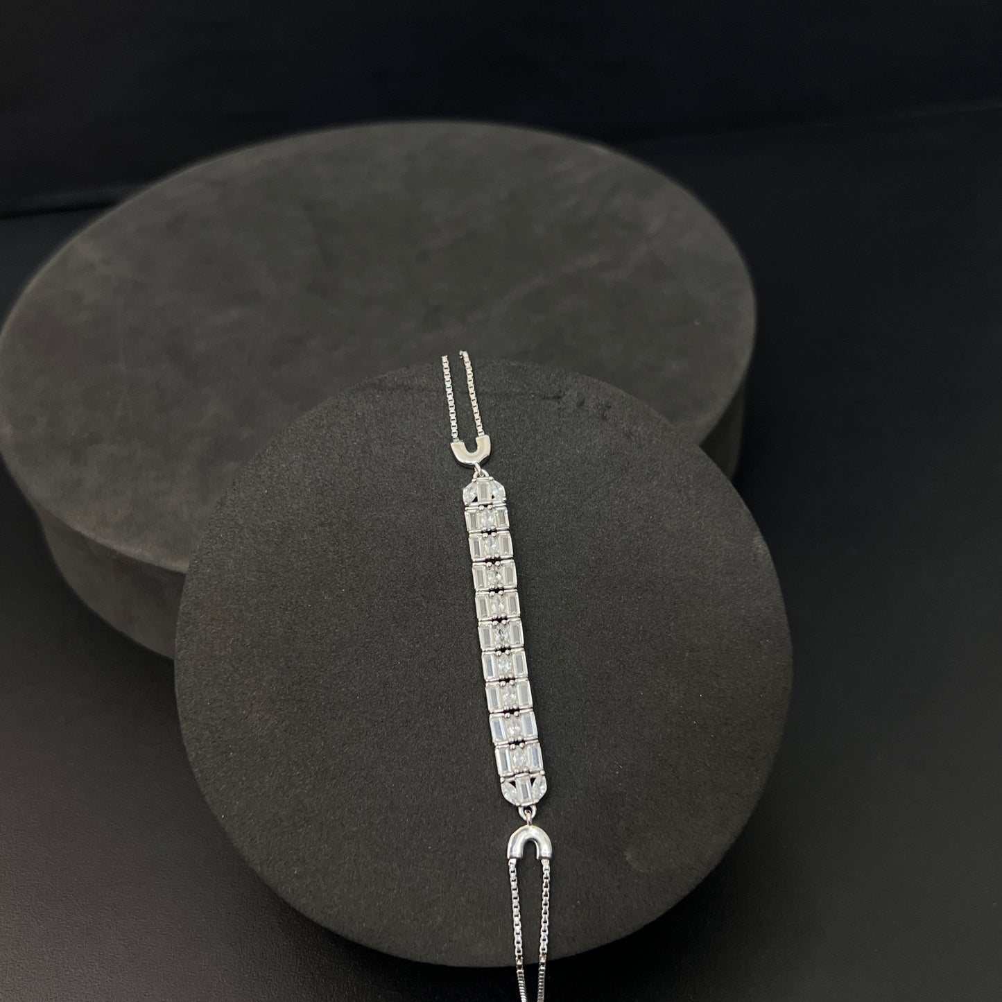 Silver Ladies Braclet Zicron