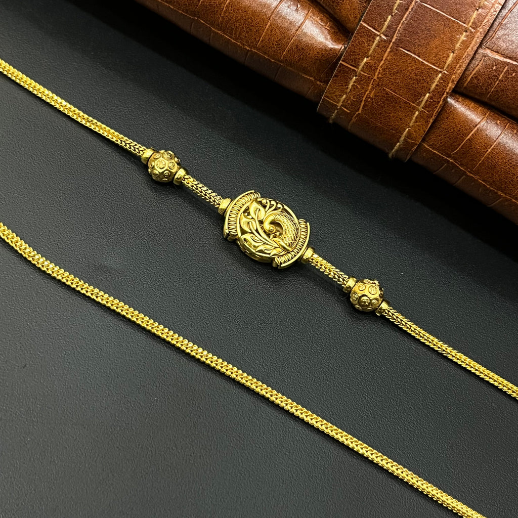 Silver Gold Finished Thali Saradu Peacock Curvez