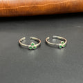 Silver Ladies Toe Rings 3 Green Dots 925