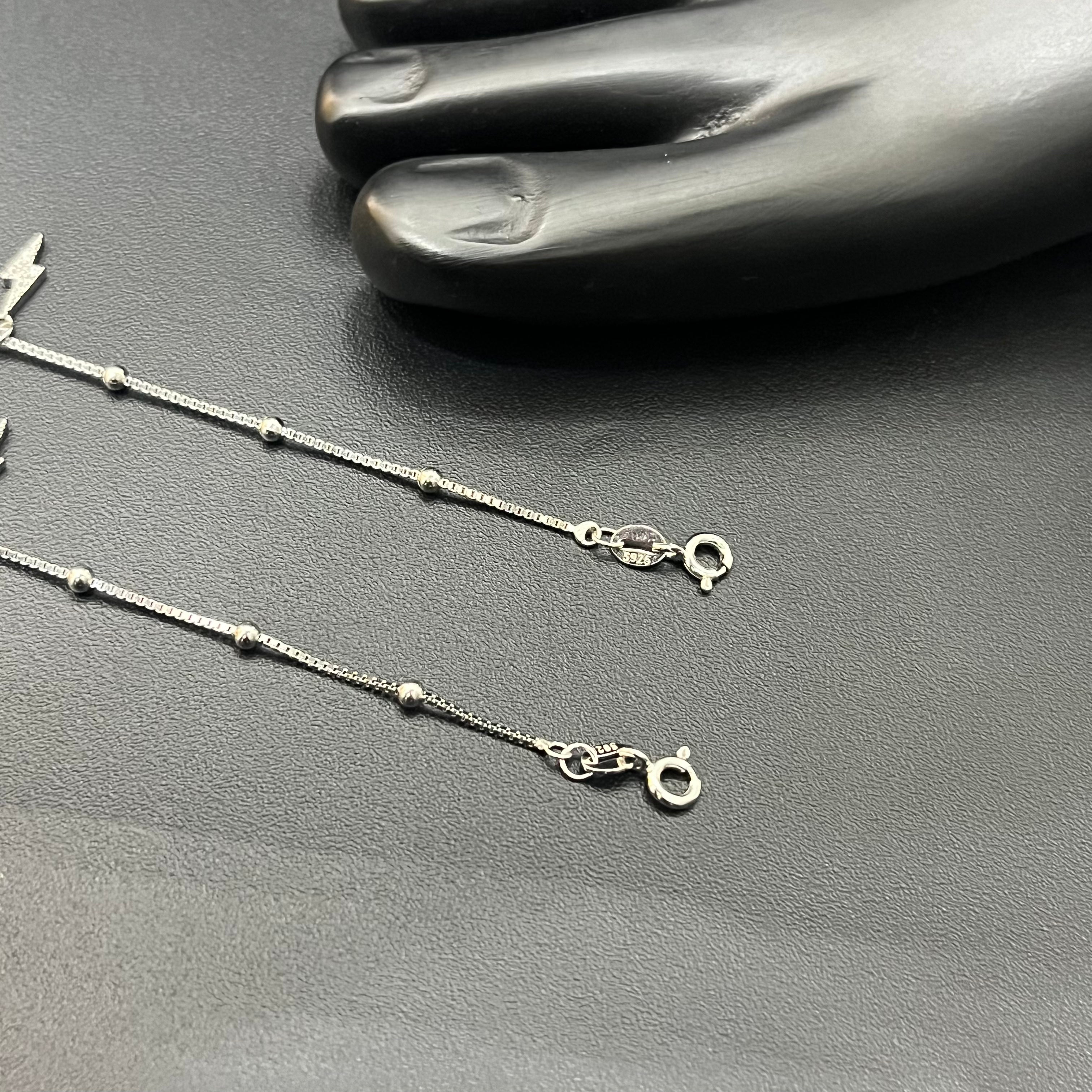 Silver Ladies Anklet Sparks Charms