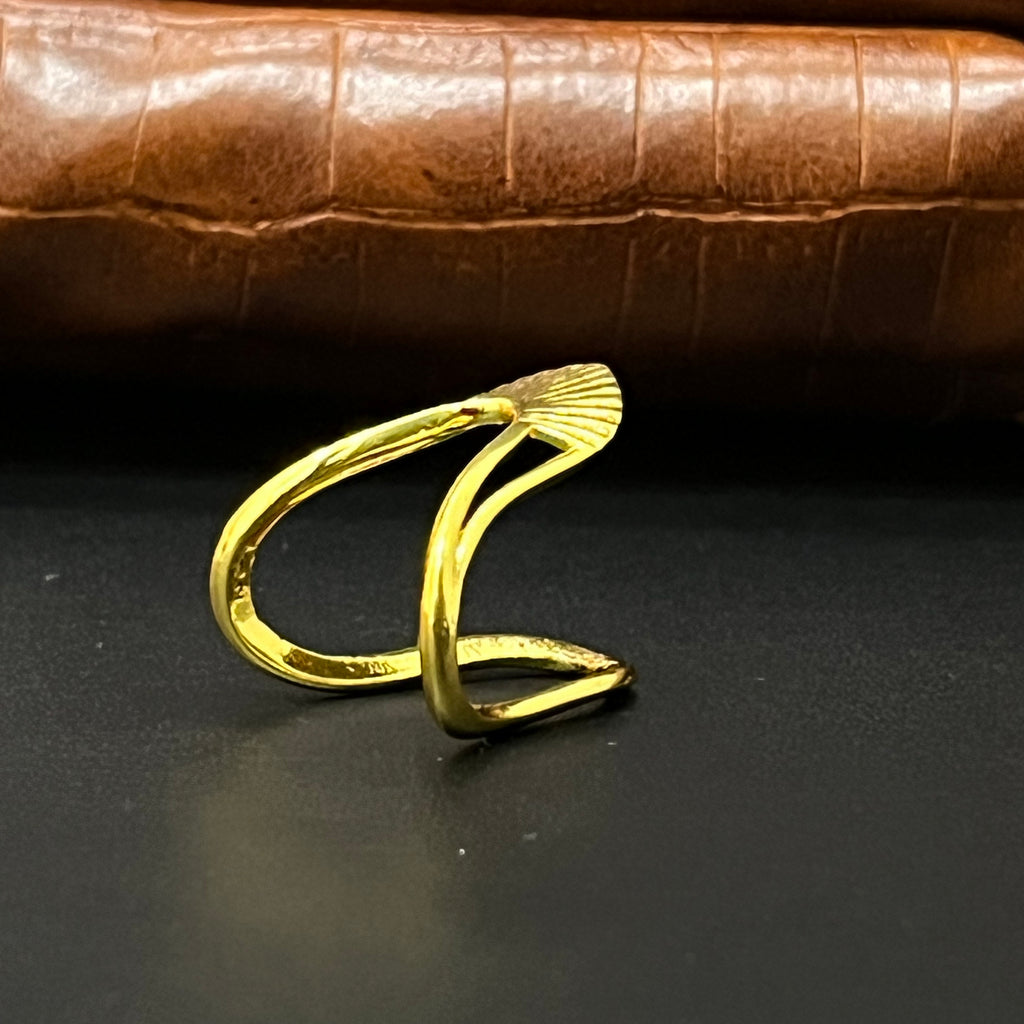 Silver Vanki Ring Gold Finished V07