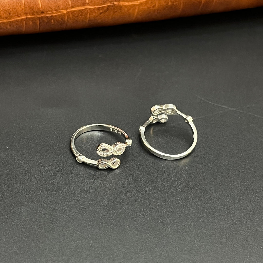 Silver Ladies Toe Ring Dual Infinity 925