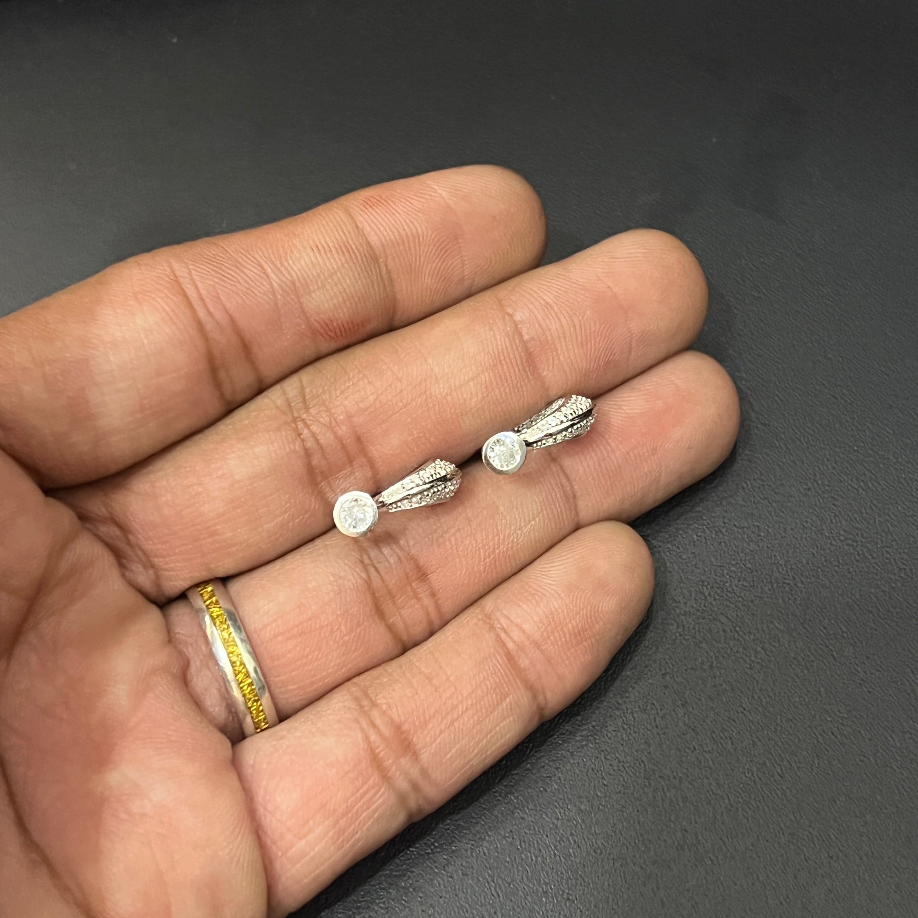 Silver Mens Earring rajput DS01 S