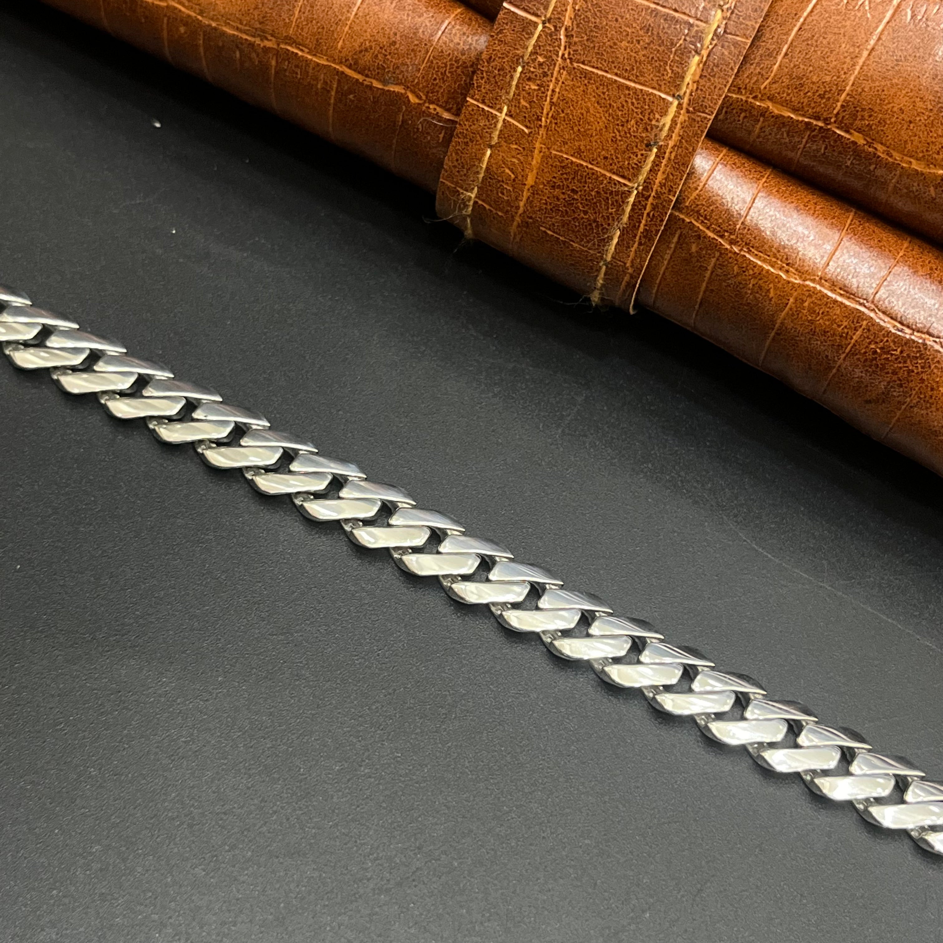 Silver Mens Bracelet Classic Cuban M01 925